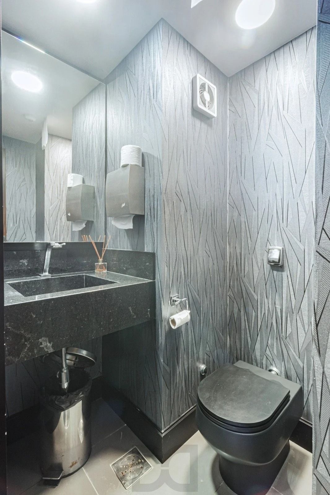 Sala/Conjunto Comercial com 4 vagas e 218m² — foto 10