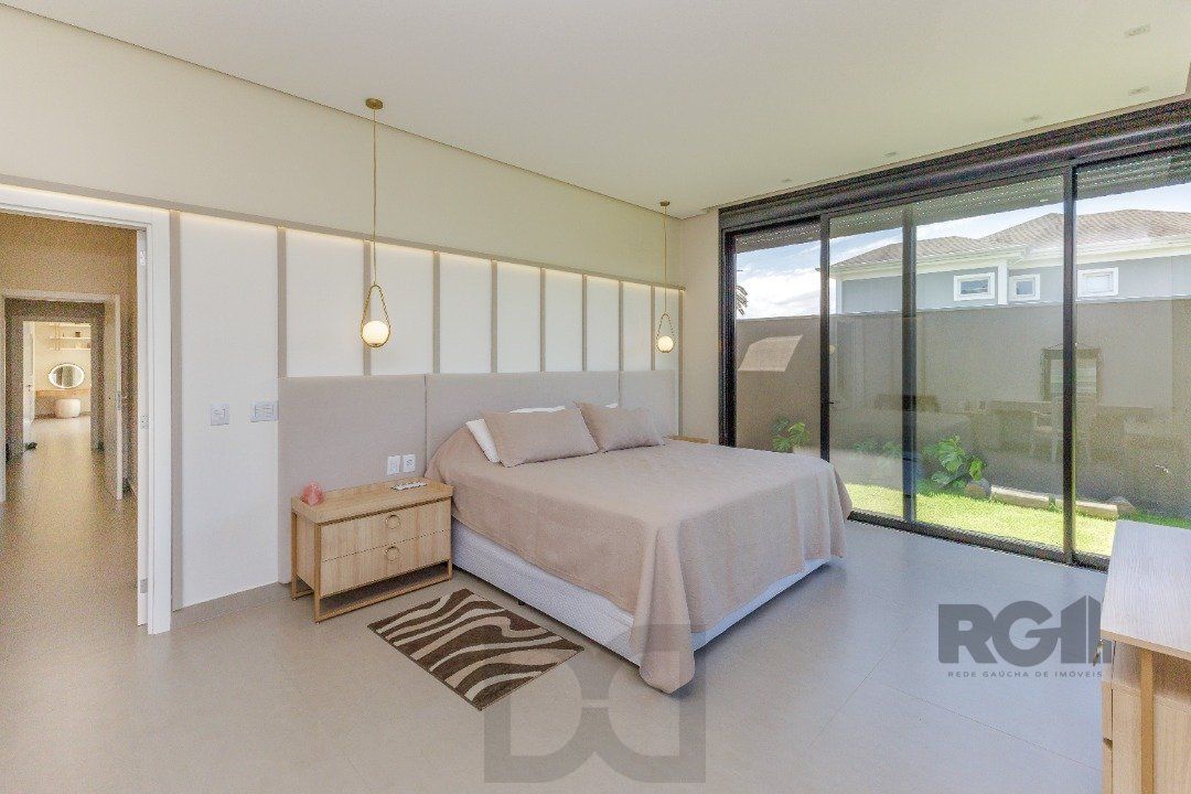 Casa térrea com piscina, no Condominio Terra Ville com 380,27m2 e 3 suites. — foto 17