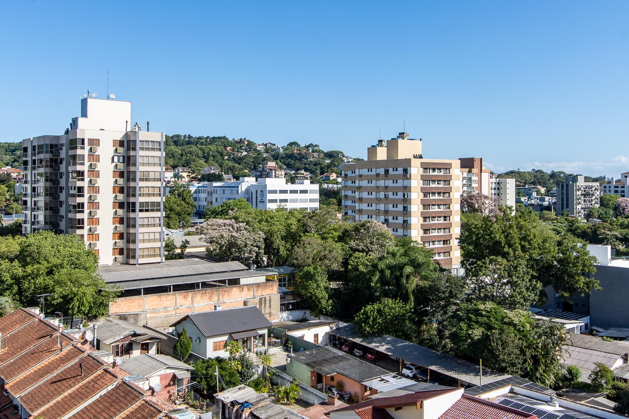 Excelente apartamento de 3 dormitórios, 1 suíte e 2 vagas no bairro Tristeza. — foto 32