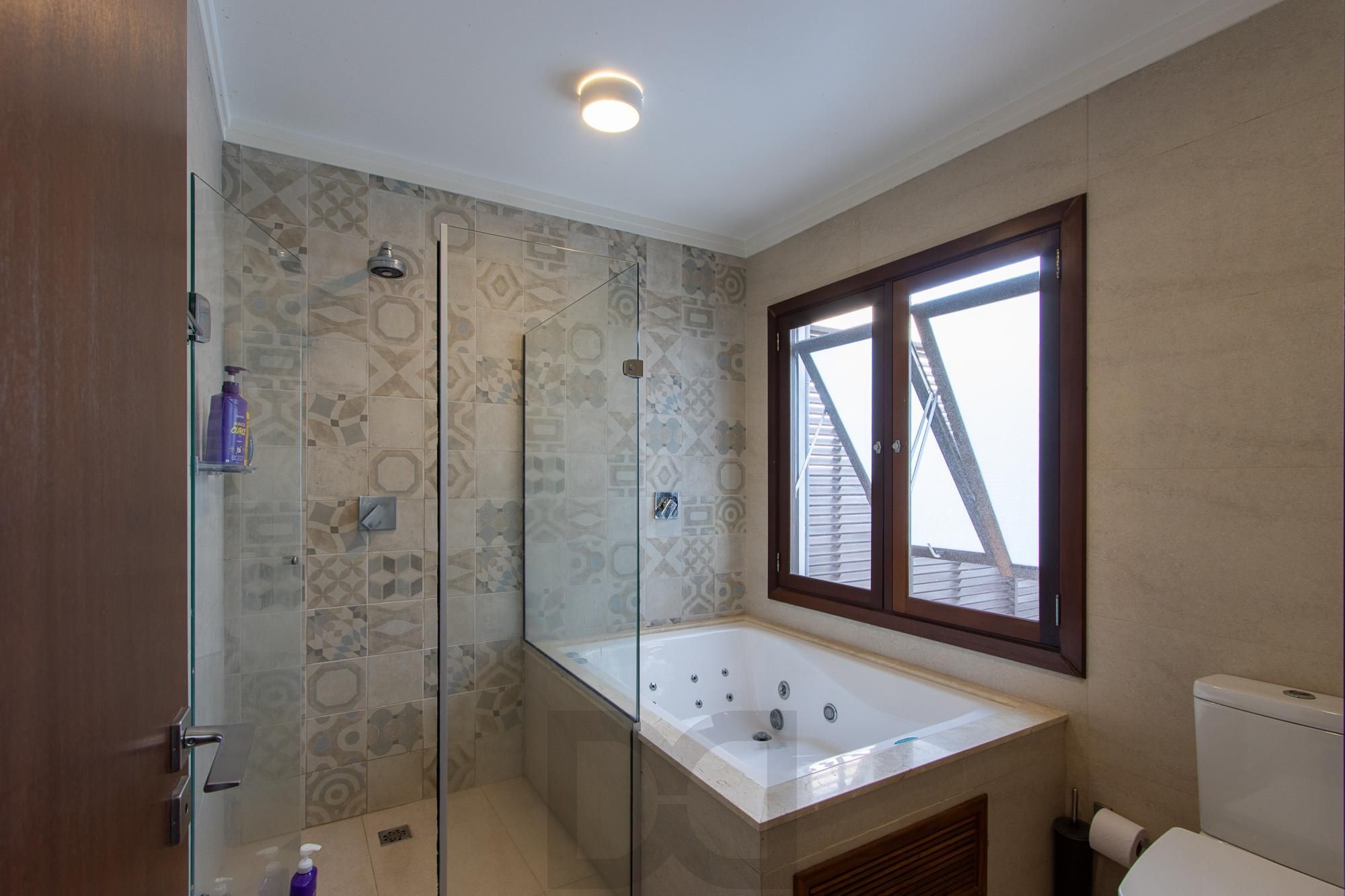 Casa no Condominio Terra Ville. 3 suites, com fundo para o lago. — foto 50