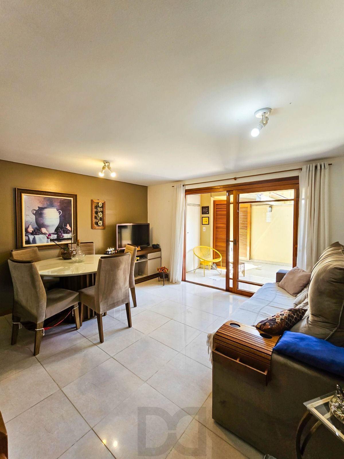 Casa 3 dormitórios I Suíte I Lareira - Bairro Tristeza — foto 12