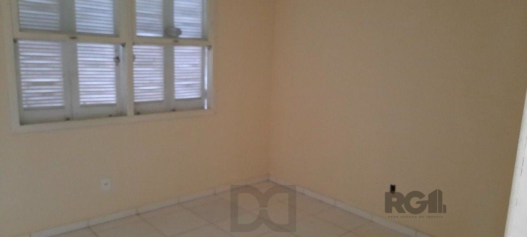 Oportunidade Imperdível: Prédio com 4 Apartamentos, Pátio e 2 Vagas de Garagem — foto 41