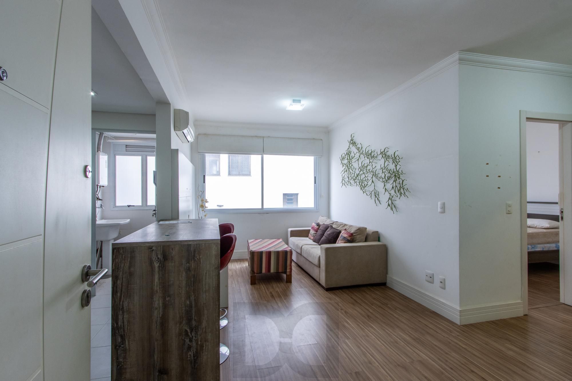 Apartamento 1 quarto e 1 vaga no Petrópolis — foto 1