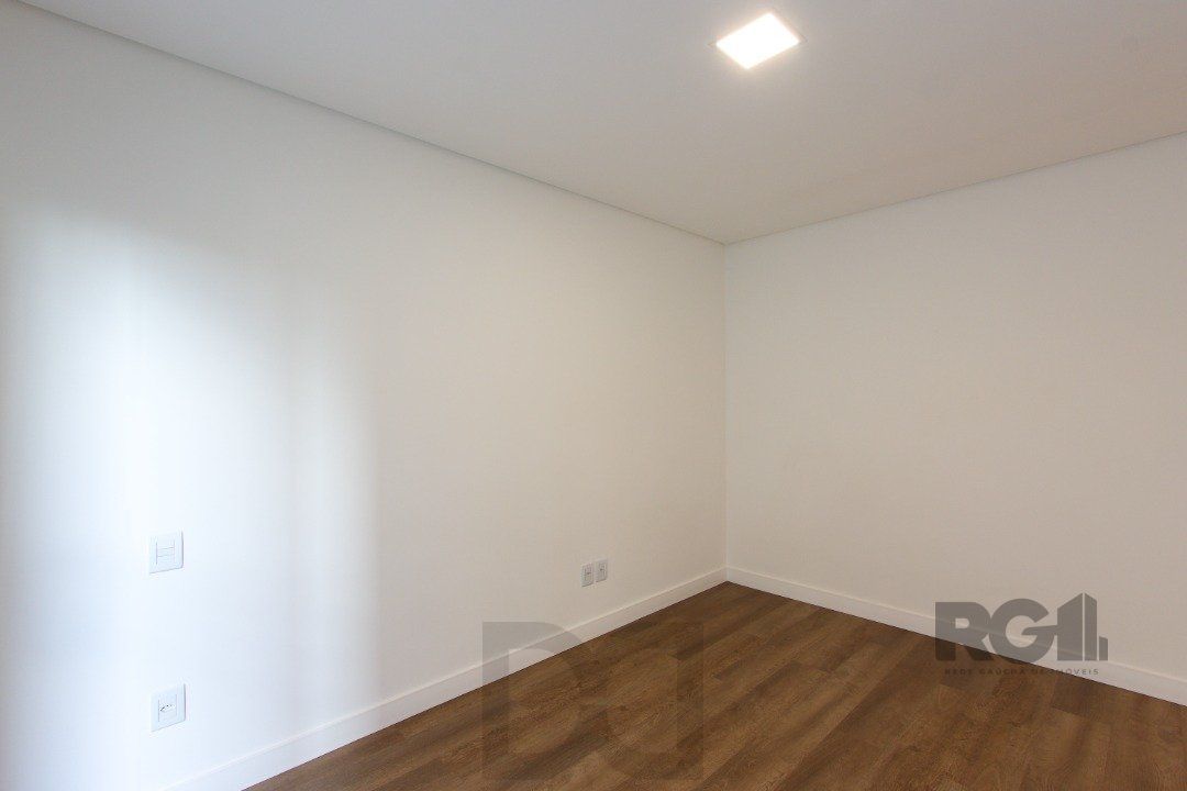 Apartamento em Porto Alegre no Bairro Petrópolis, de 1 quarto, GARDEN , semi mobiliado — foto 22