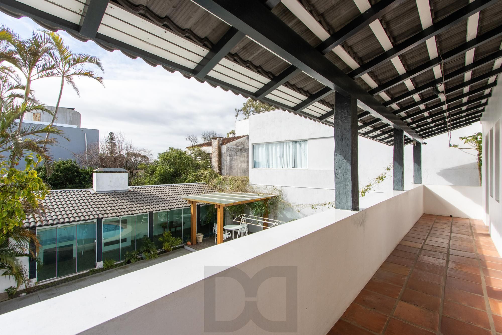 Casa com piscina Bairro Cristal — foto 26