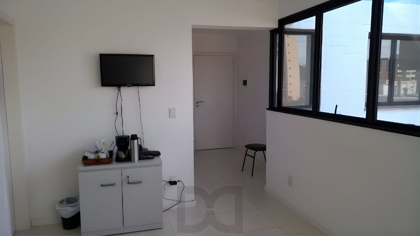 Sala comercial no bairro Cristo Redentor. — foto 12