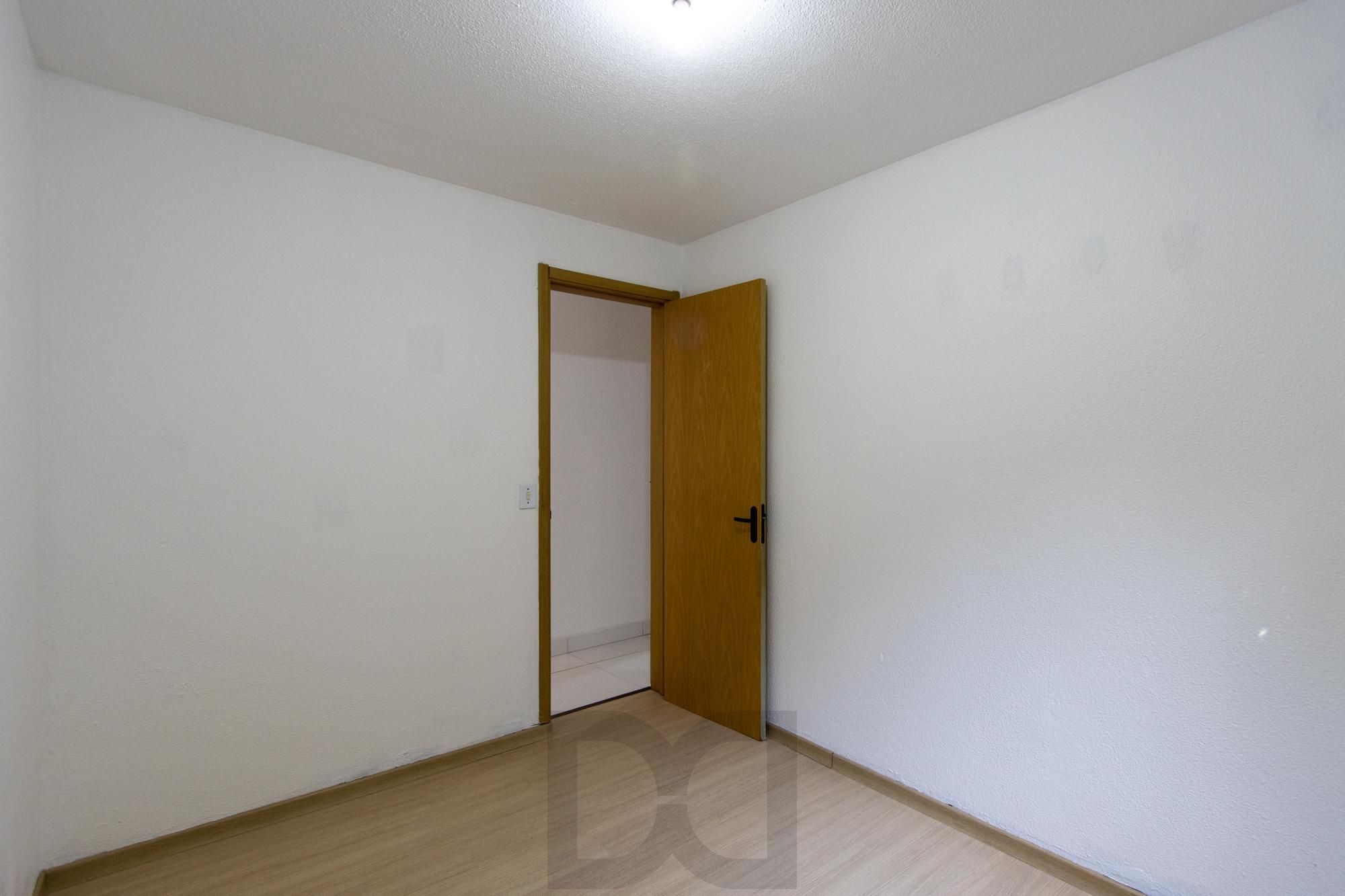 Apartamento reformado, 2 dormitórios, 1 vaga — foto 11