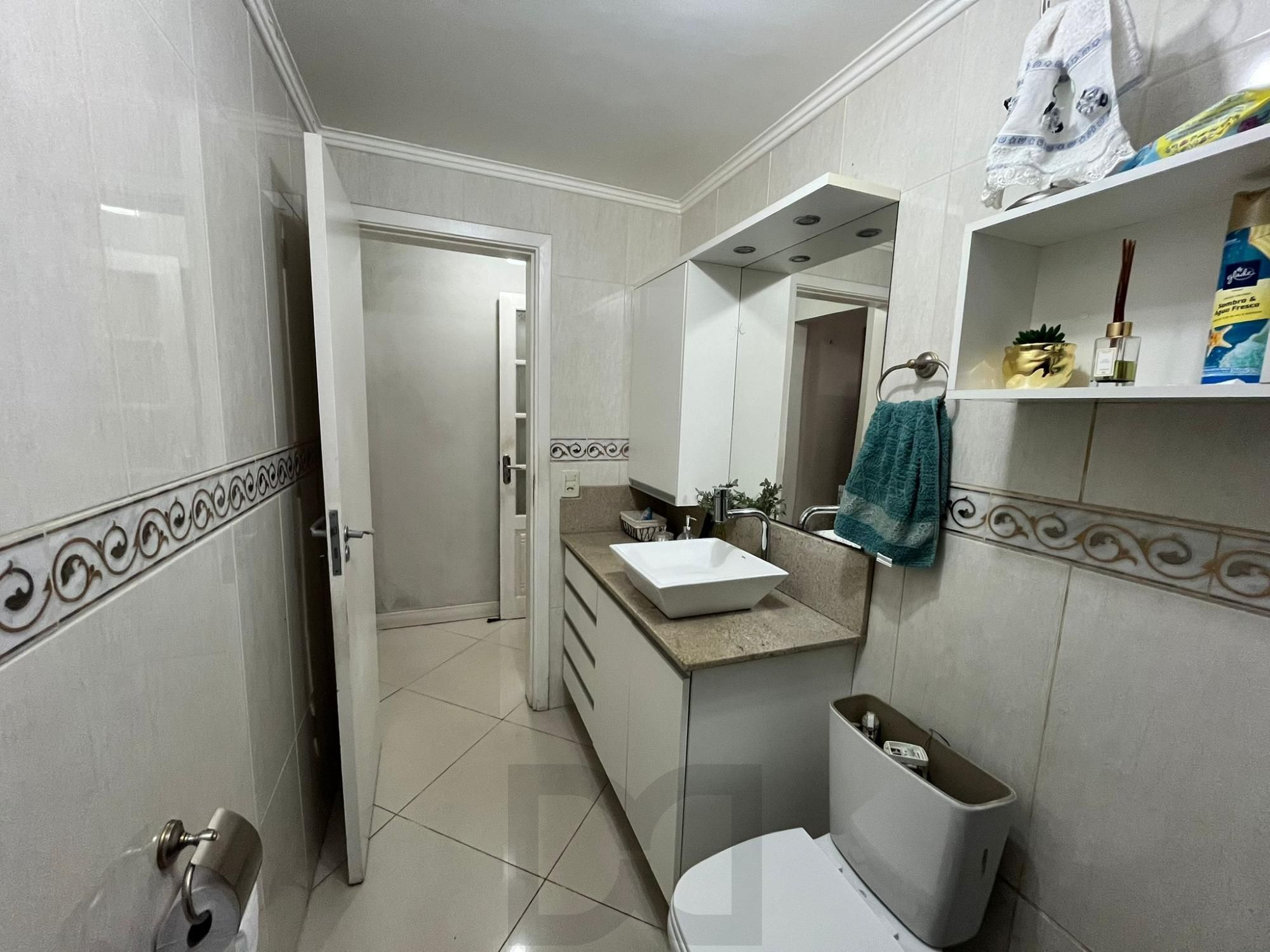 Duas casas no mesmo terreno – conforto, espaço e excelente localização! — foto 25