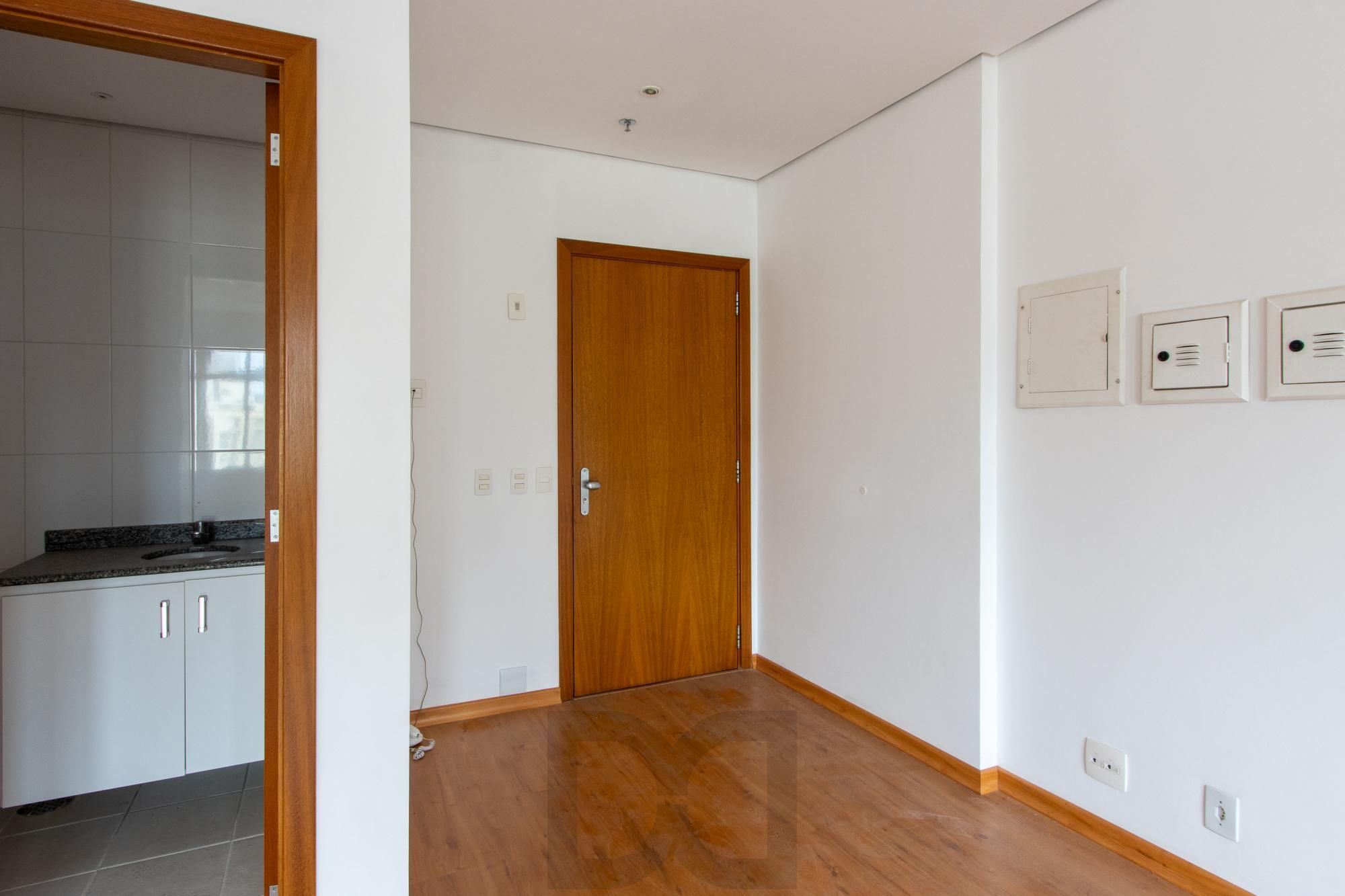 Sala/conjunto comercial para venda, 32,66m² privativoa, com 2 vagas escrituradas - Menino Deus — foto 12