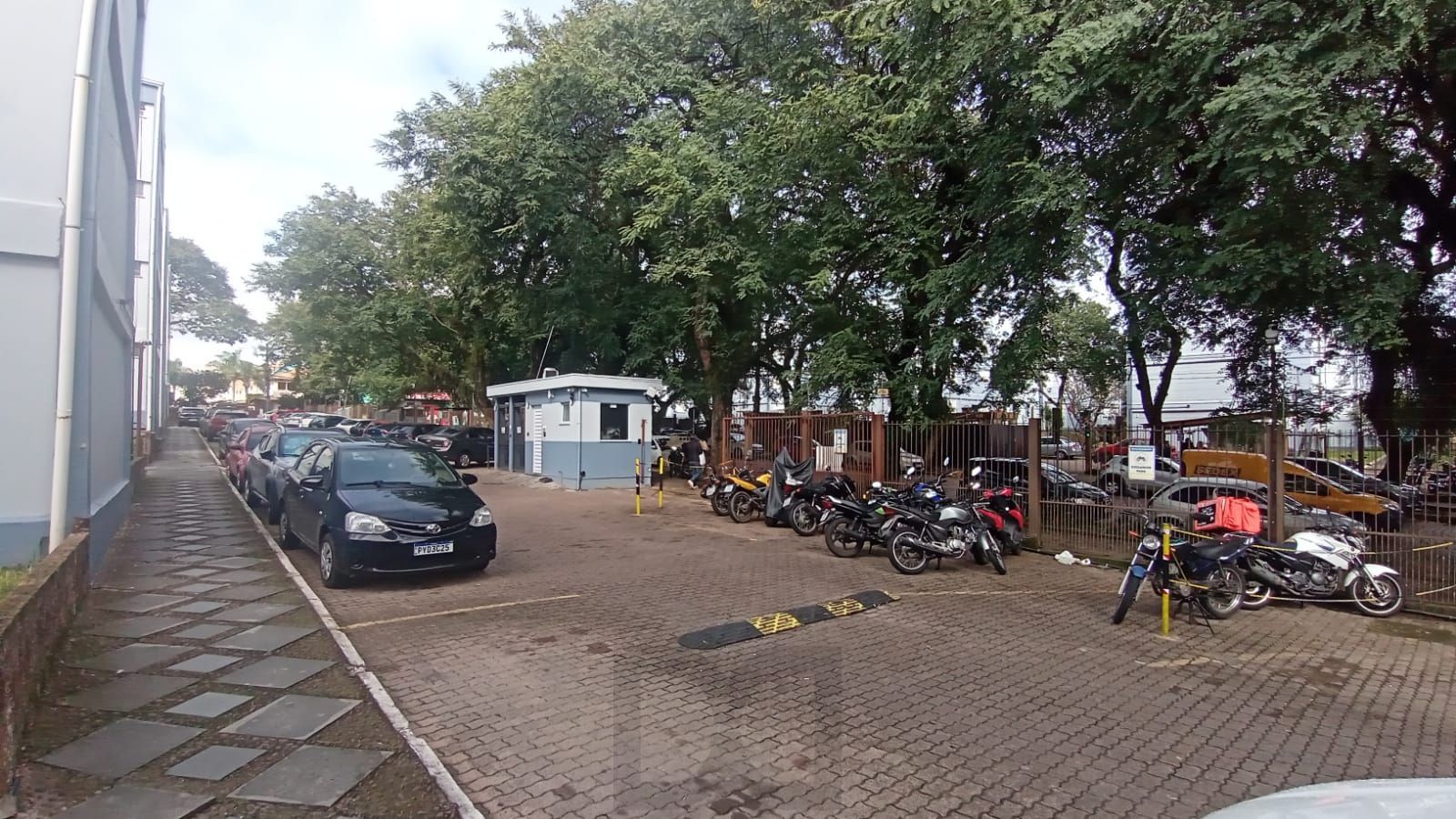 Apartamento com 1 quarto, no bairro Camaquã — foto 18