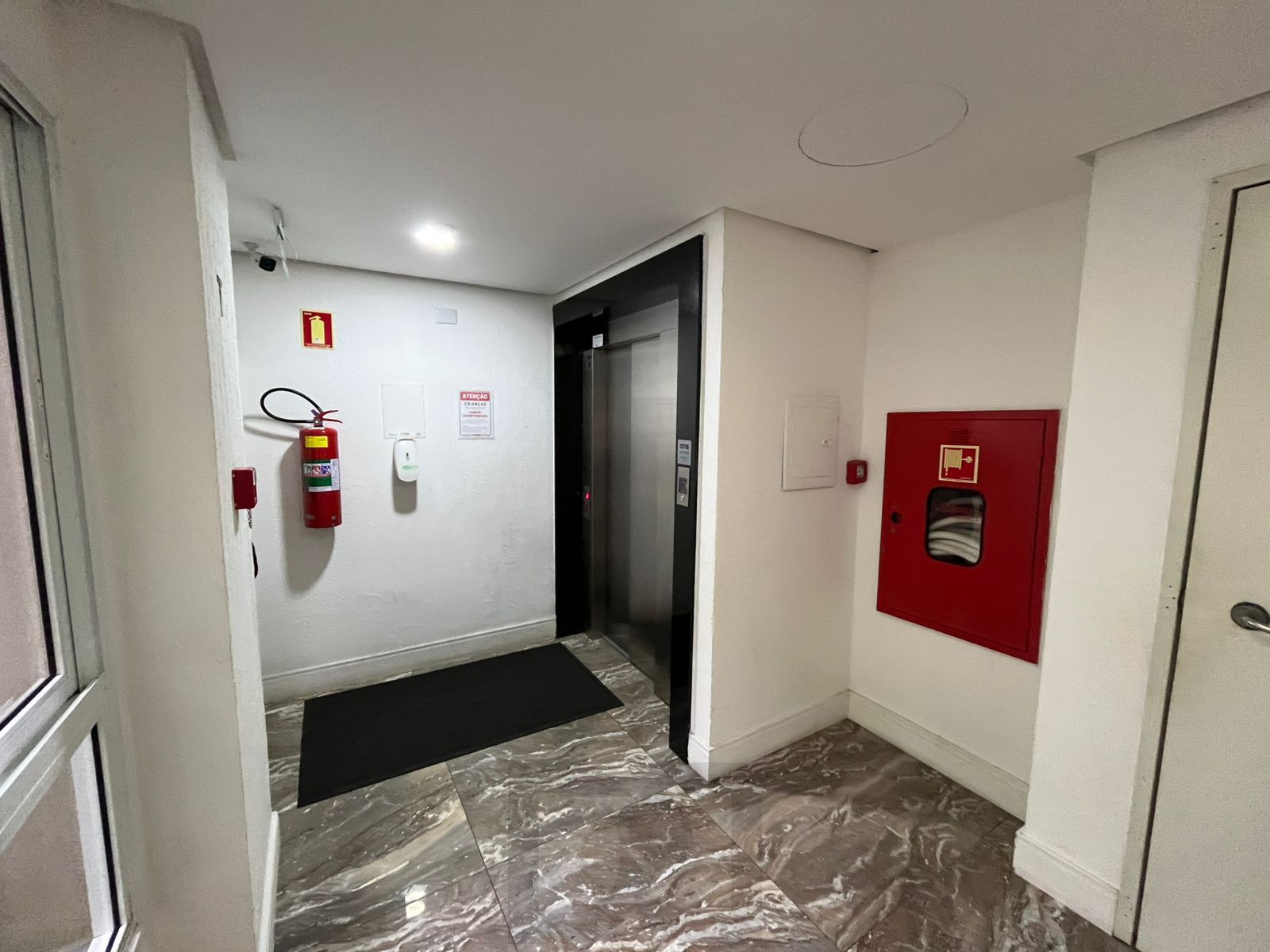 Apartamento 2 dormitórios - Bairro Ipanema — foto 20