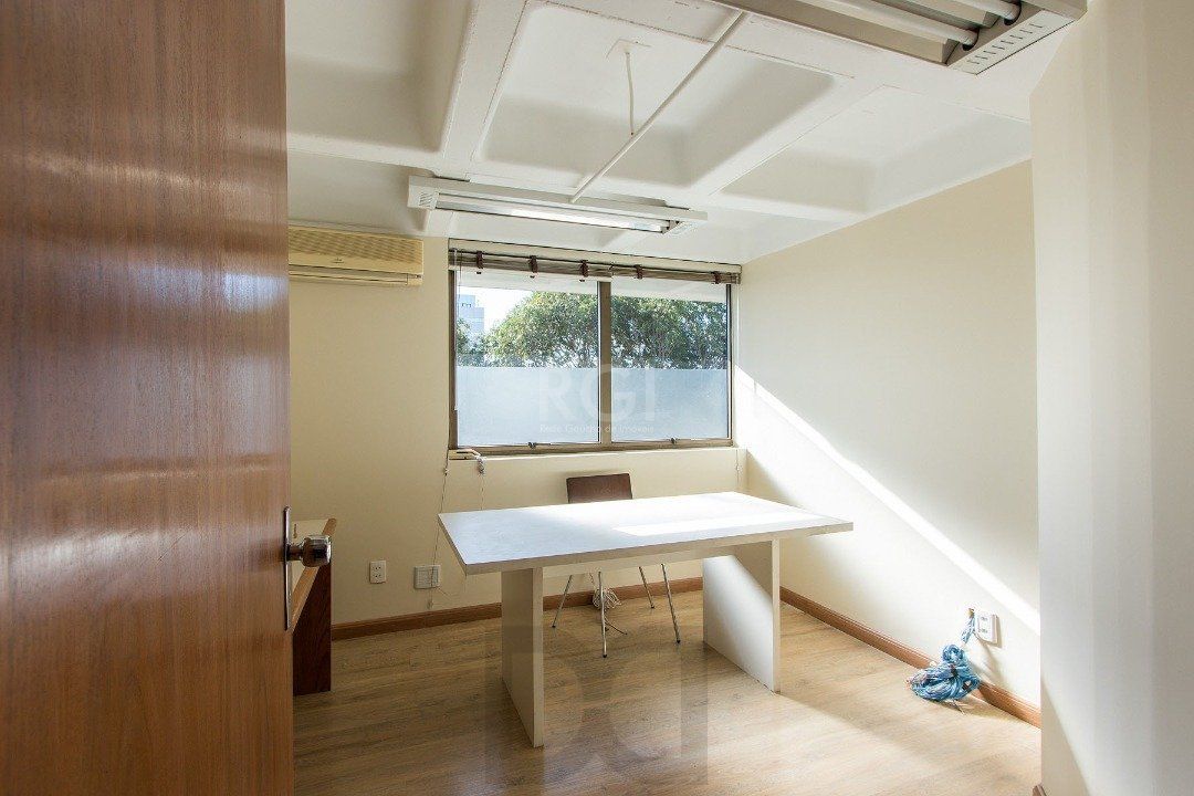 Cobertura Comercial para Venda - 225,39m², 0 dormitórios, 3 vagas - Bela Vista — foto 17