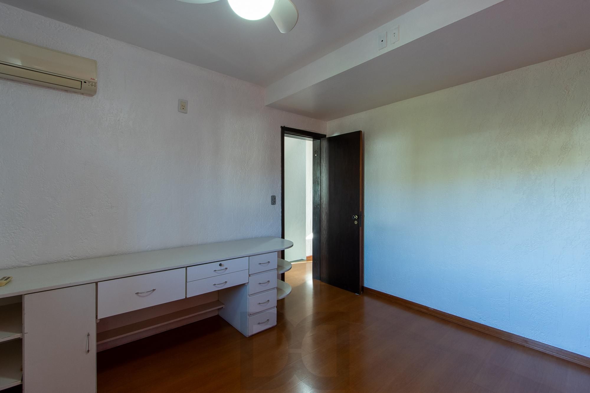Casa em condomínio, com 3 dormitórios, — foto 24