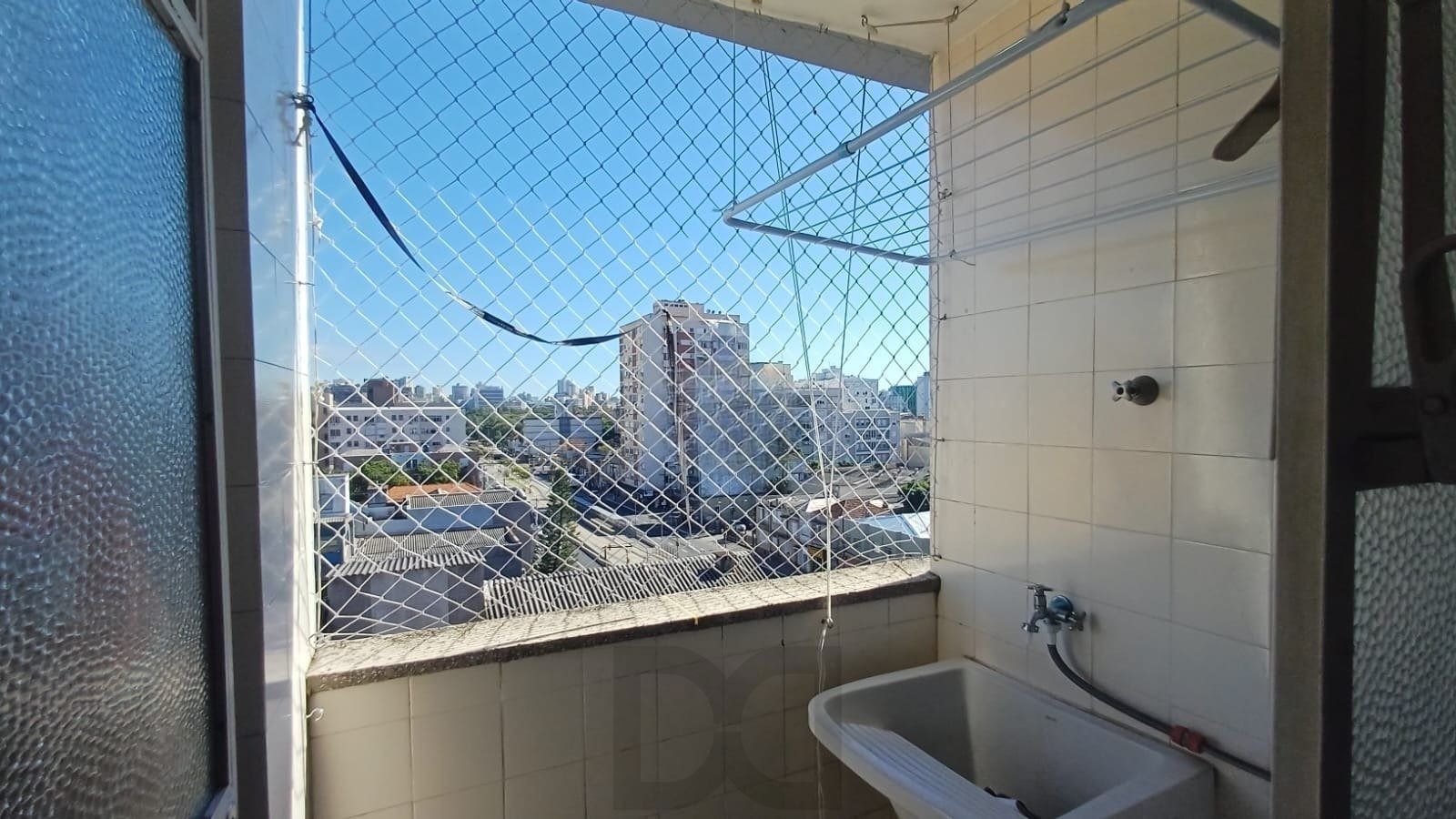Apartamento com 1 quarto e 45.61m² no bairro Cidade Baixa — foto 4