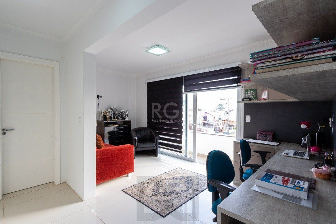 Casa para Venda - 377m², 4 dormitórios, sendo 3 suites, 3 vagas - Guarujá — foto 46