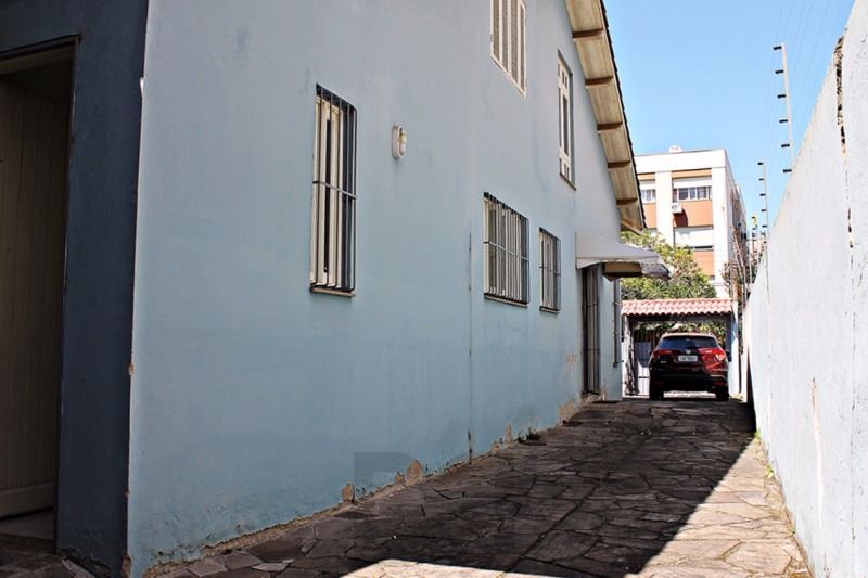 Predio para Venda - 236m², 0 dormitórios, 4 vagas - Menino Deus — foto 18