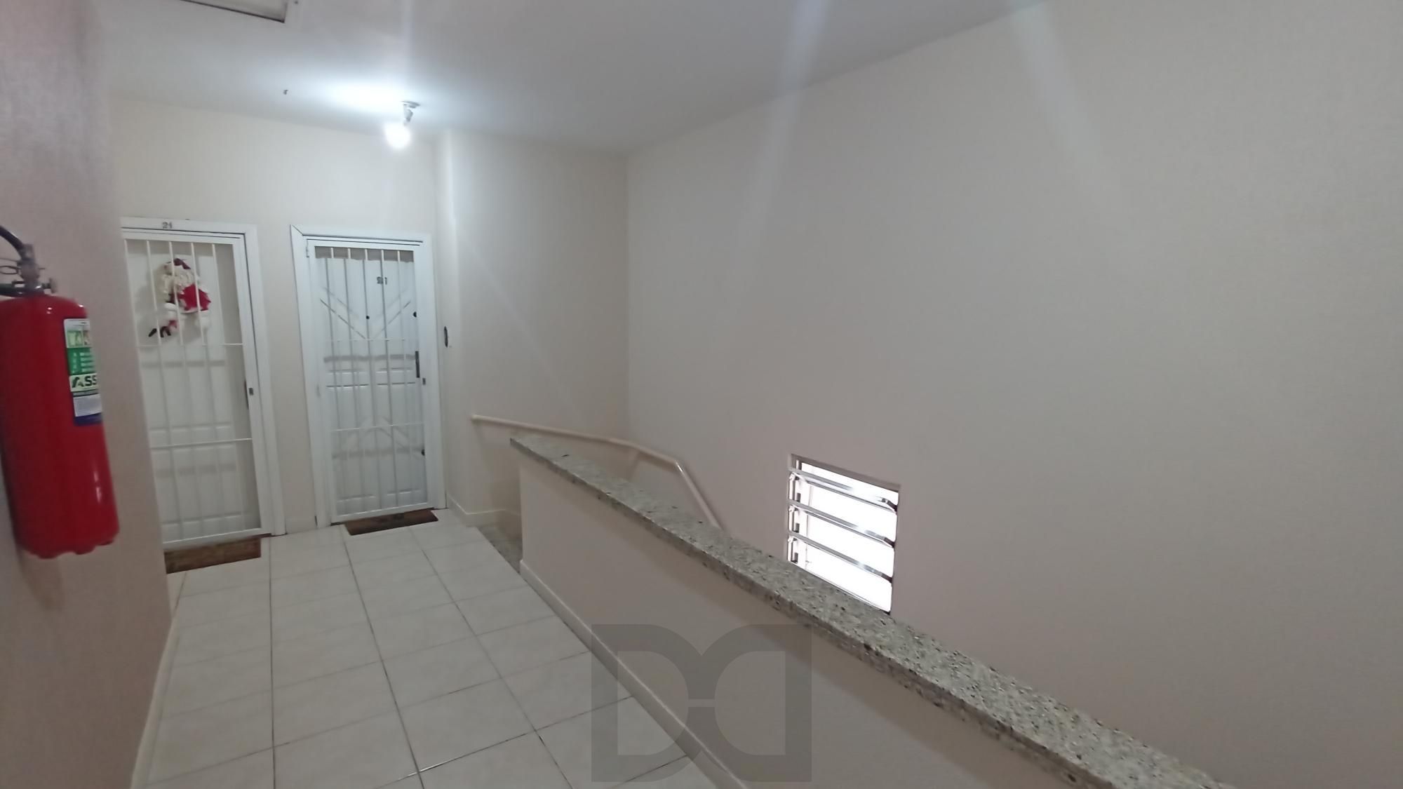 Cobertura com 2 dormitórios no bairro Petrópolis — foto 32