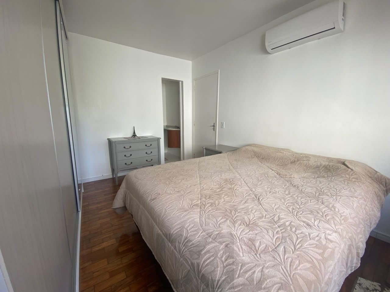 Apartamento de 2 quartos, 2 banheiros e 1 vaga no bairro Rio Branco. — foto 13