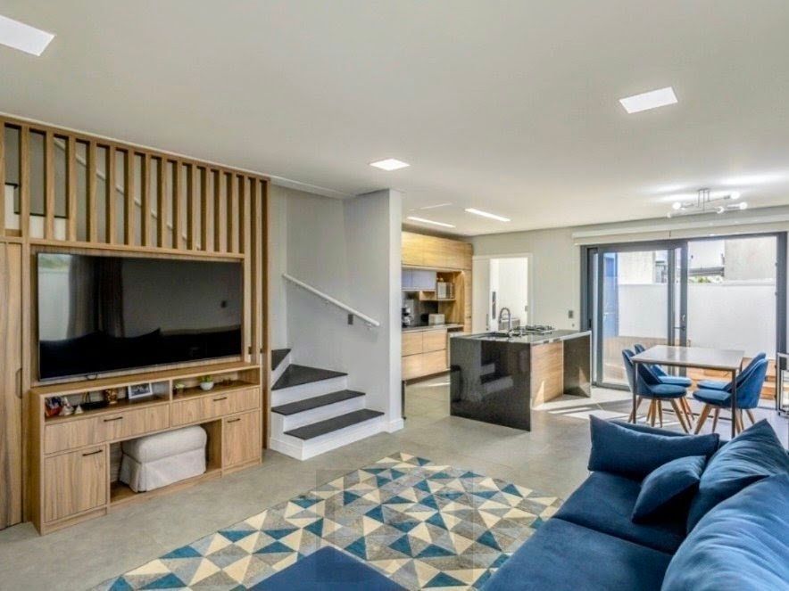 Casa com piscina aquecida, no Condominio Pateo Verde, com 3 suites, e pátio. — foto 1