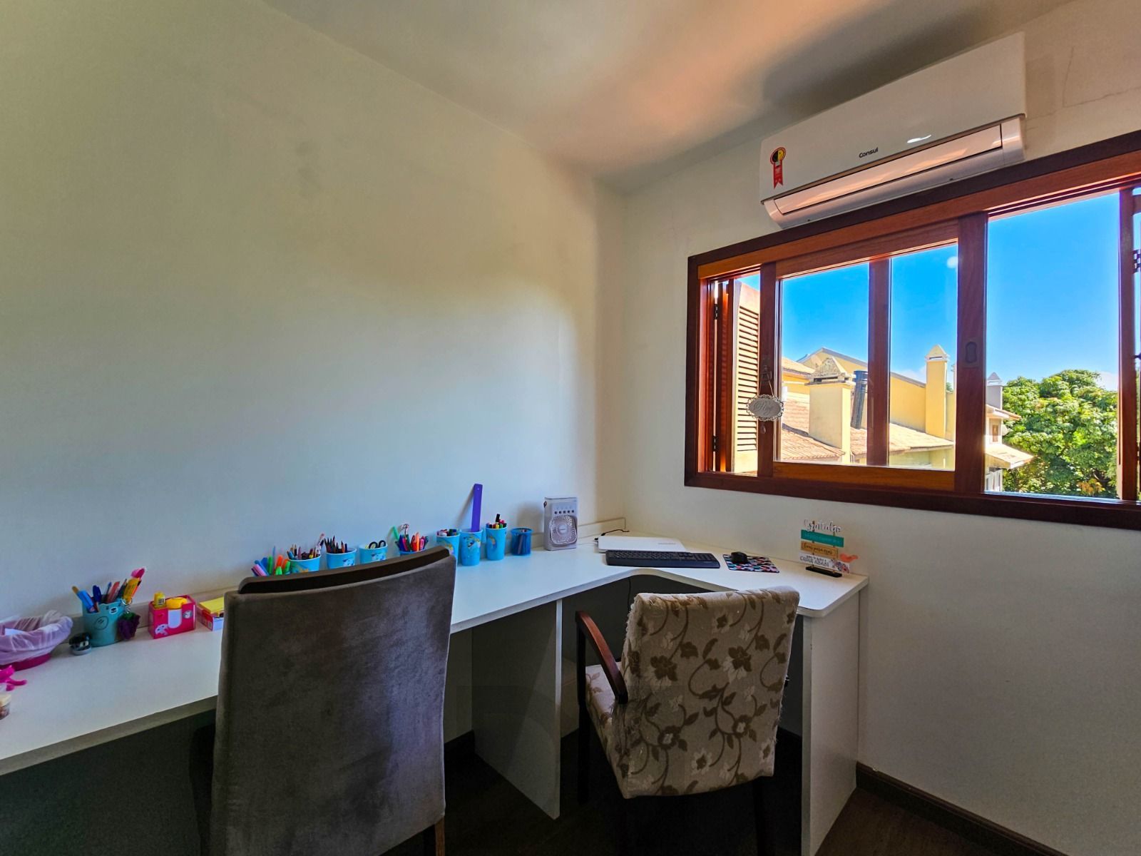 Casa 3 dormitórios I Suíte I Lareira - Bairro Tristeza — foto 50