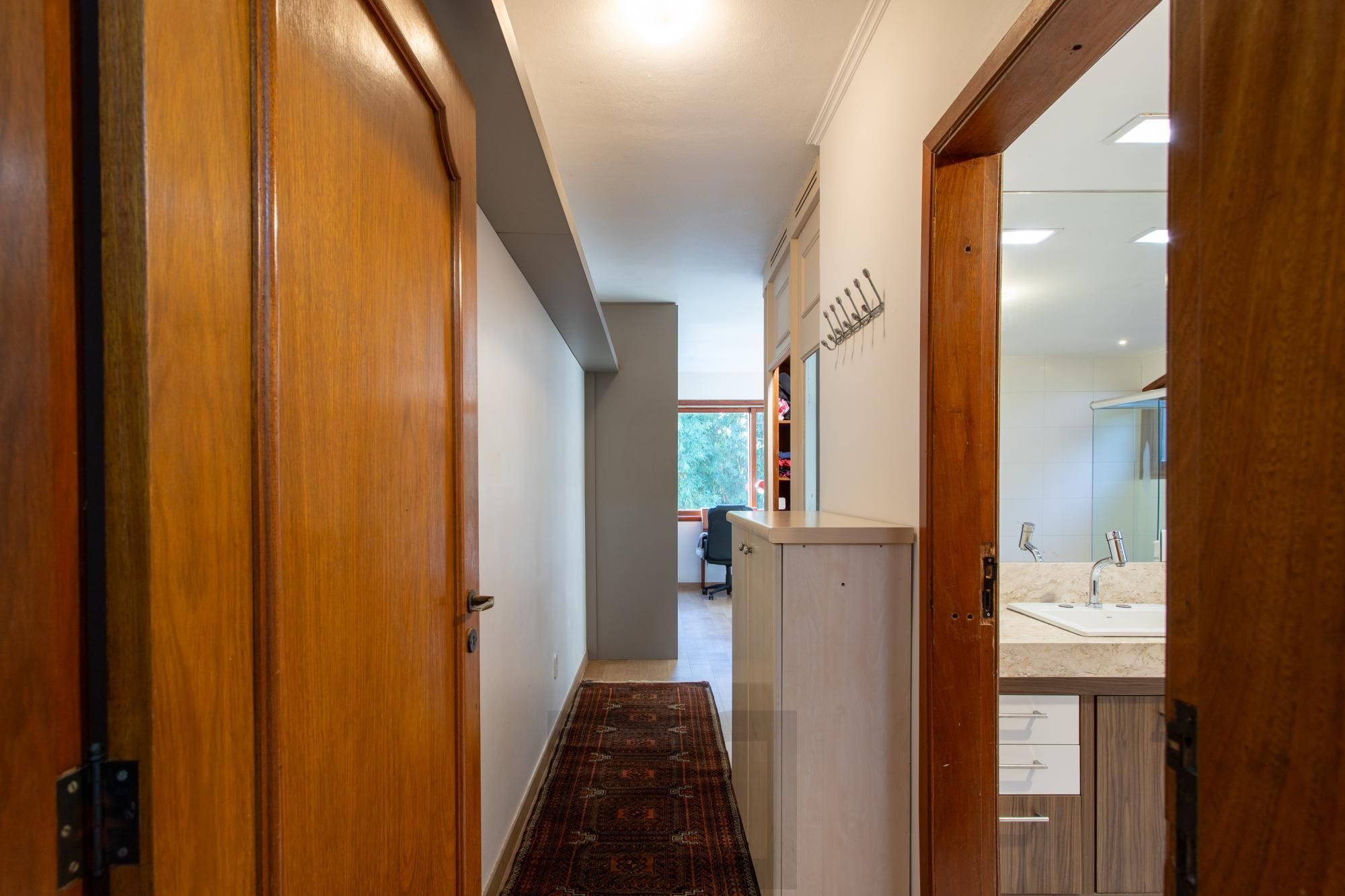 Casa em Condomínio à venda com 5 dormitórios, 565m² e 4 vagas no Condominio Jardim do Sol, Zona Sul de Porto Alegre — foto 32