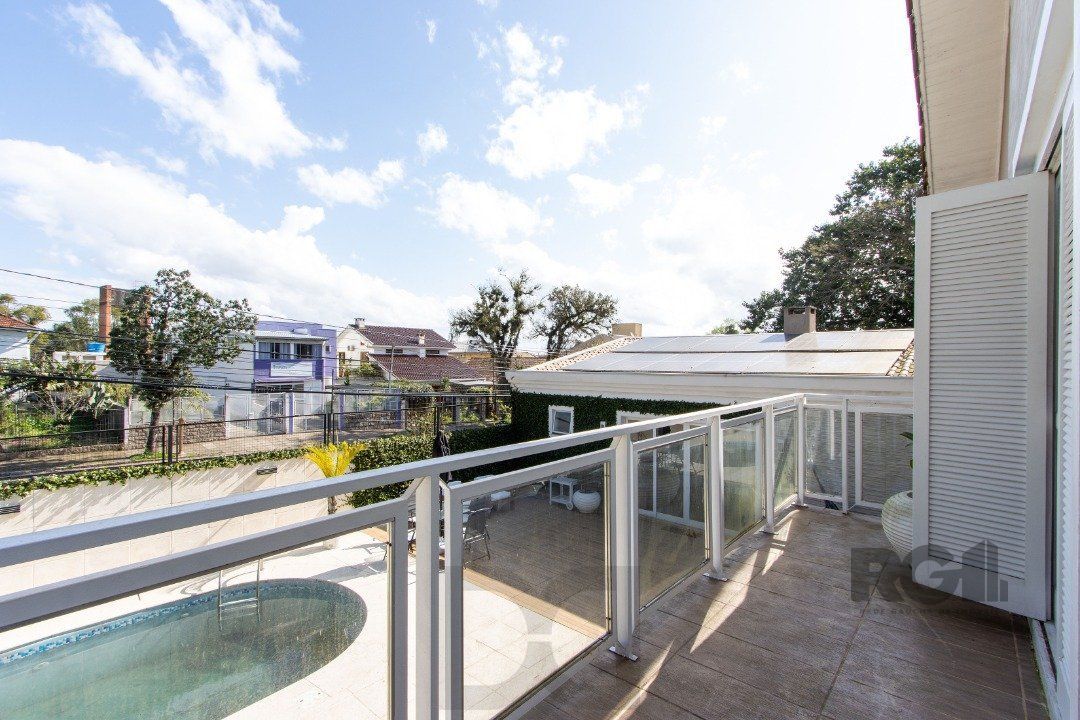 Casa a venda no bairro Guarujá com 4 dormitórios, piscina e salão de festas — foto 47