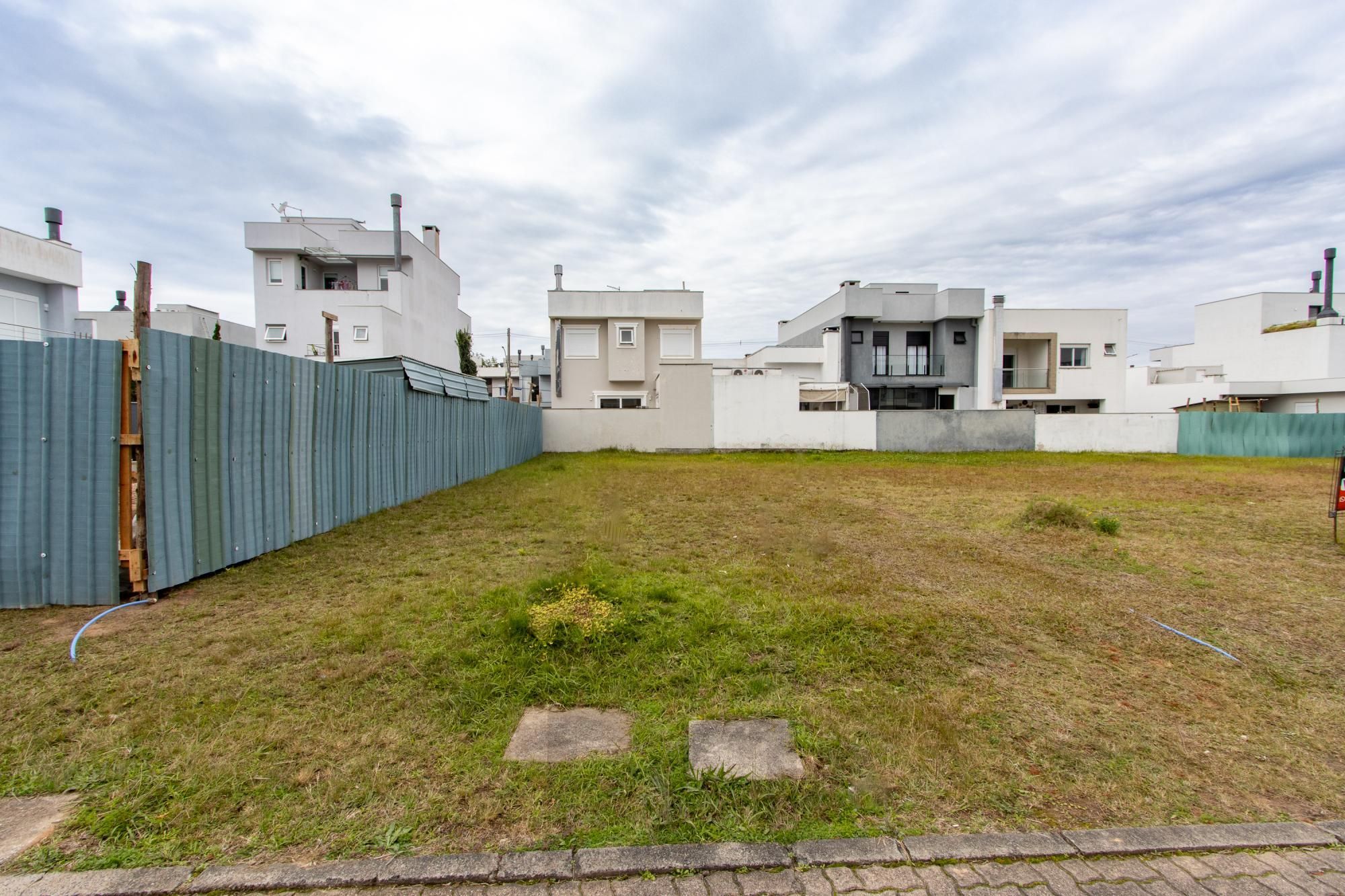 Lote de 154m2, no Condomínio Villa Amalfi, com infra, no Bairro Hípica, — foto 2