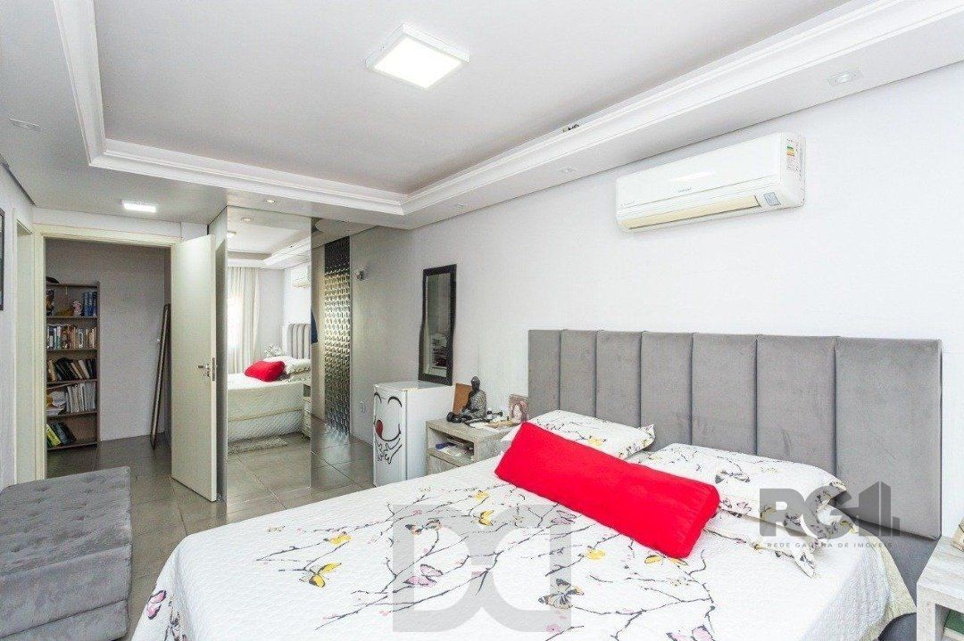 BELÍSSIMA CASA 3 SUÍTES NO CORAÇÃO DO BAIRRO TRISTEZA — foto 11