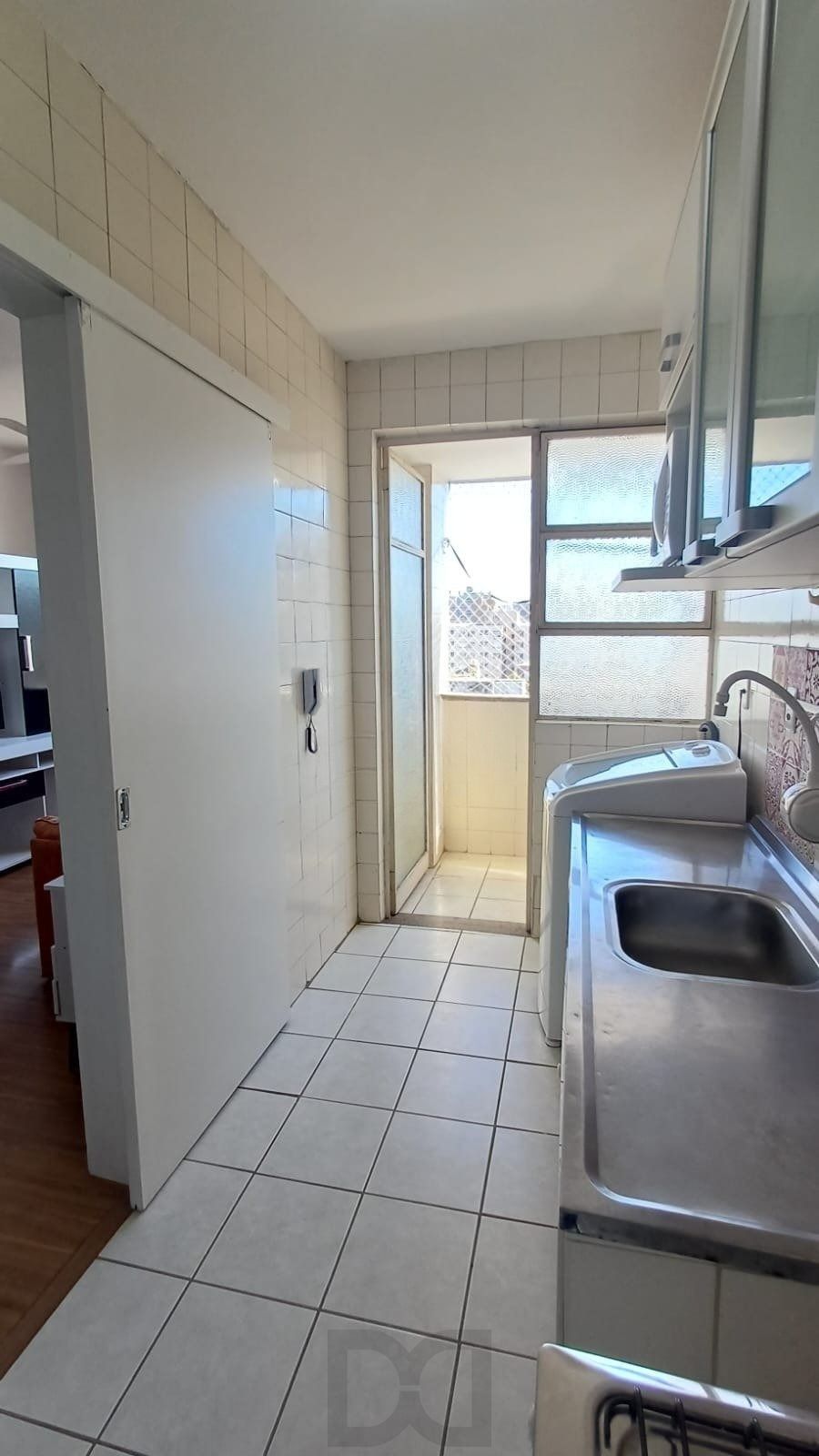 Apartamento com 1 quarto e 45.61m² no bairro Cidade Baixa — foto 2