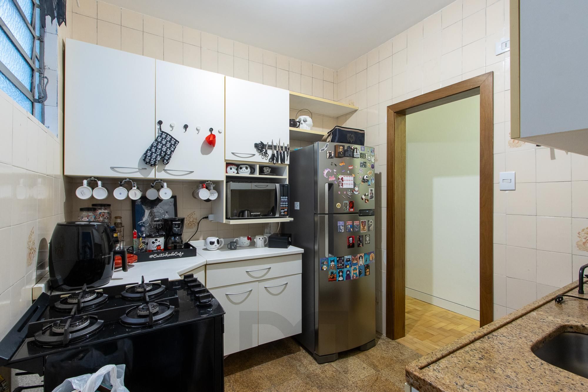 Apartamento Semi-mobiliado de 2 Quartos no Bairro Bom Fim — foto 3