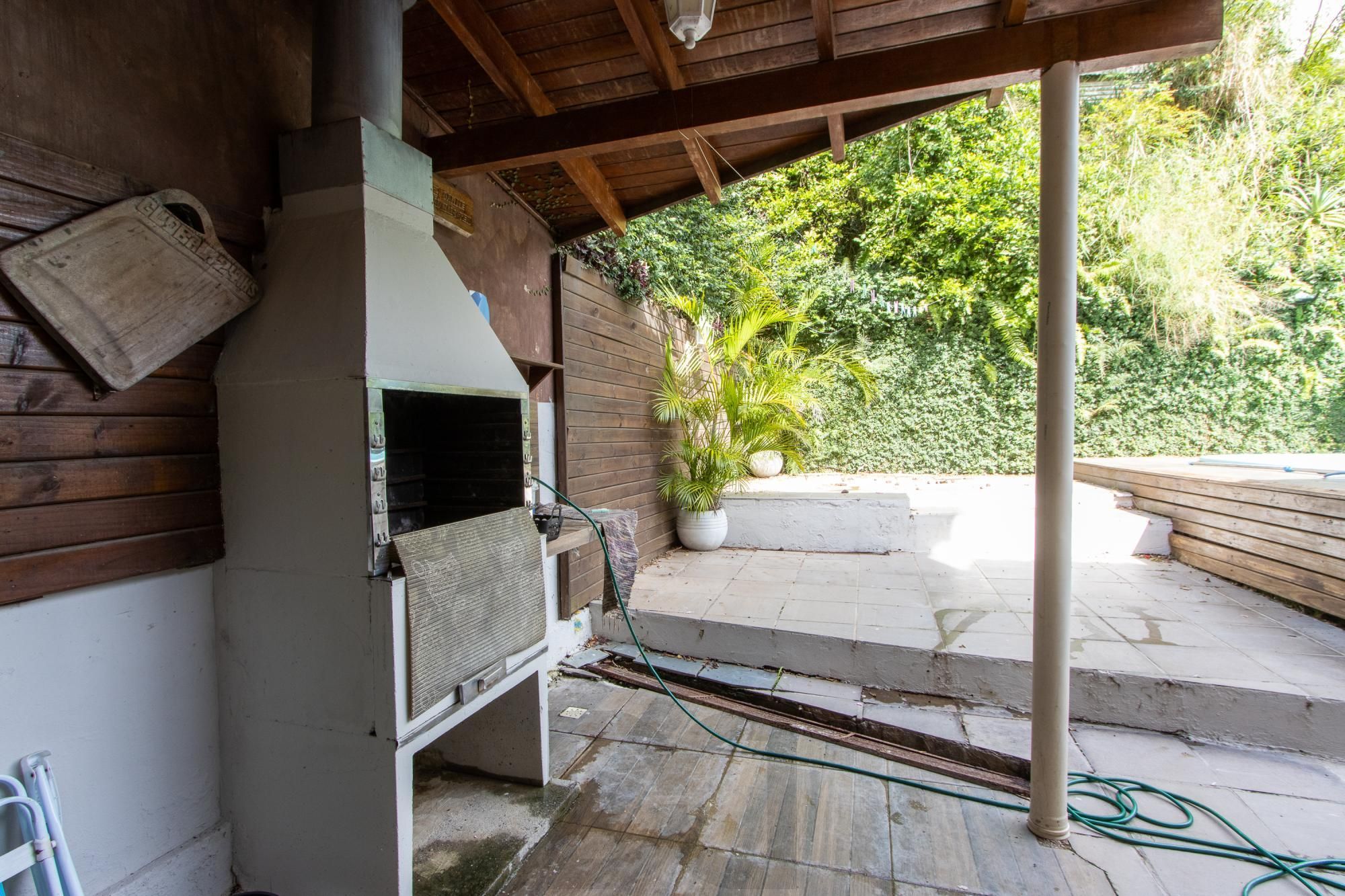 Casa/Sobrado 4 dormitórios com piscina — foto 35