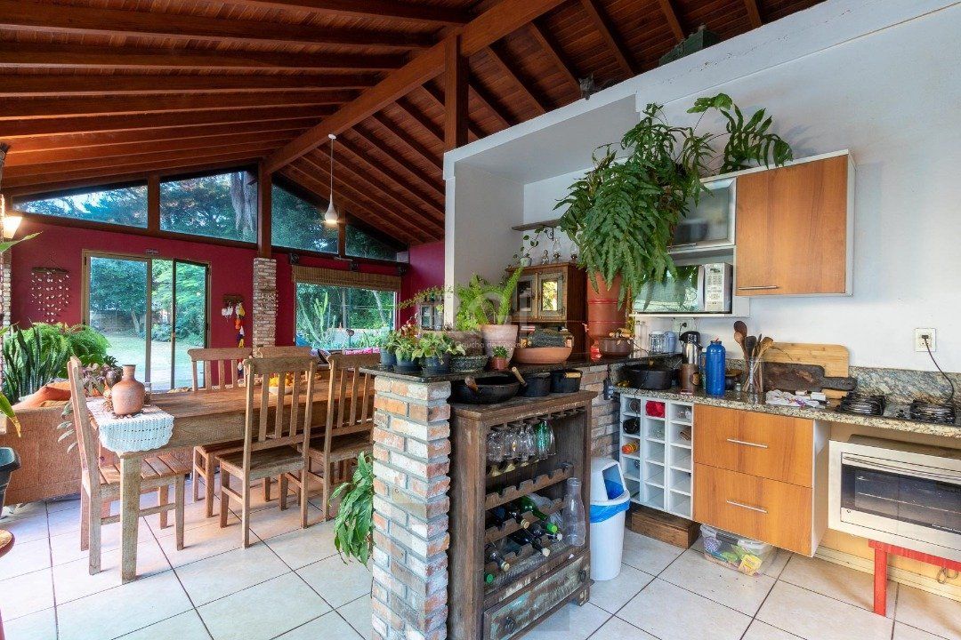 Casa para Venda - 292.21m², 4 dormitórios, sendo 2 suites, 3 vagas - Tristeza — foto 24