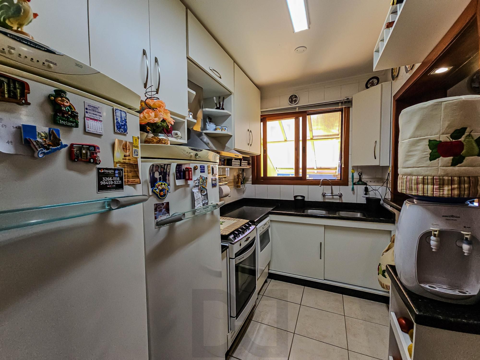 Casa em condomínio, 3 quartos, 1 suite, 3 vagas de garagem - Bairro Tristeza — foto 19