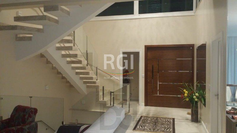 Casa para Venda - 350m², 3 dormitórios, sendo 1 suites, 2 vagas - Alto Teresópolis — foto 3