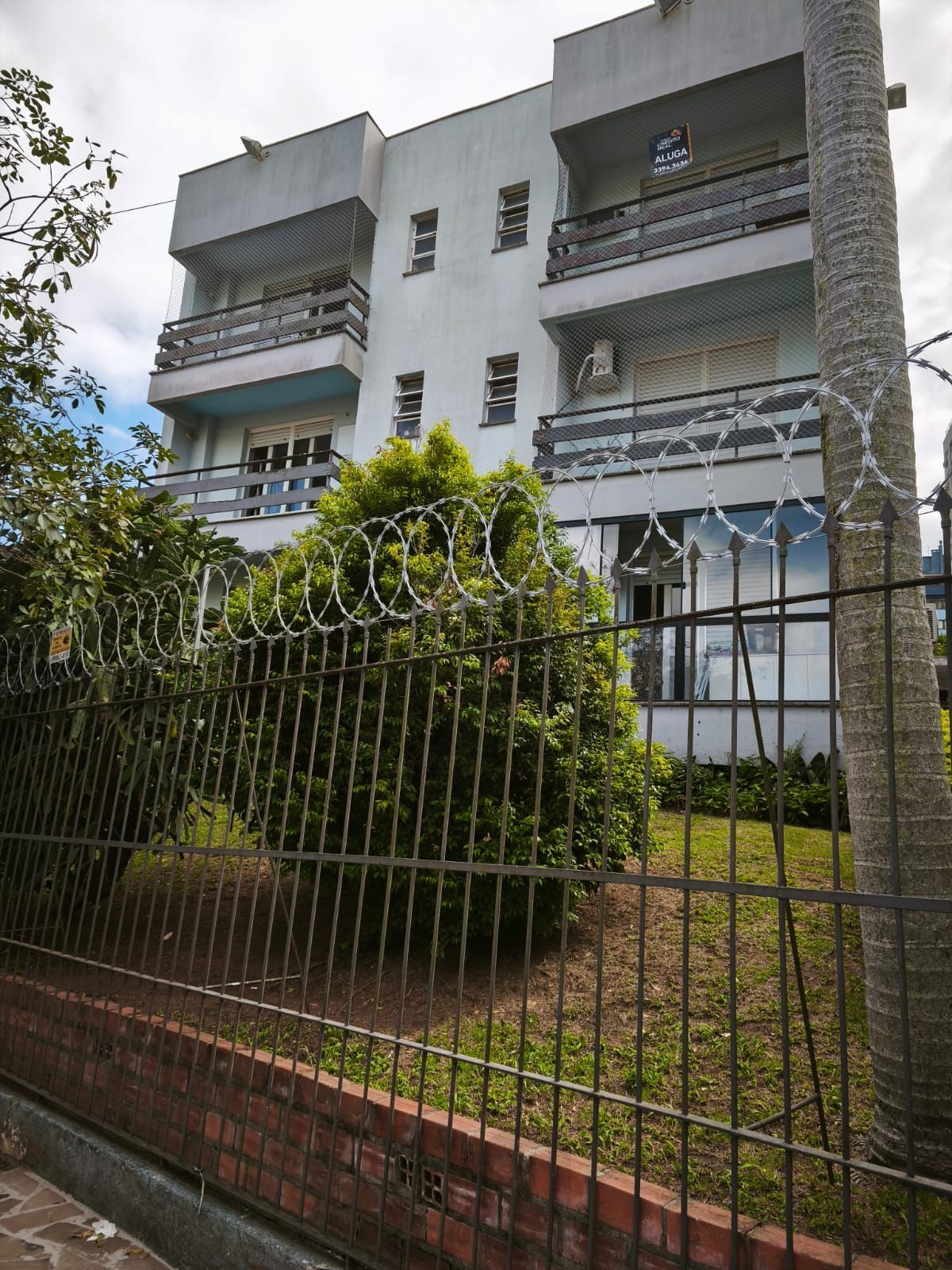 Kitnet à venda, com 32,43m² privativos, 1 quarto - Bairro Jardim Botânico — foto 1