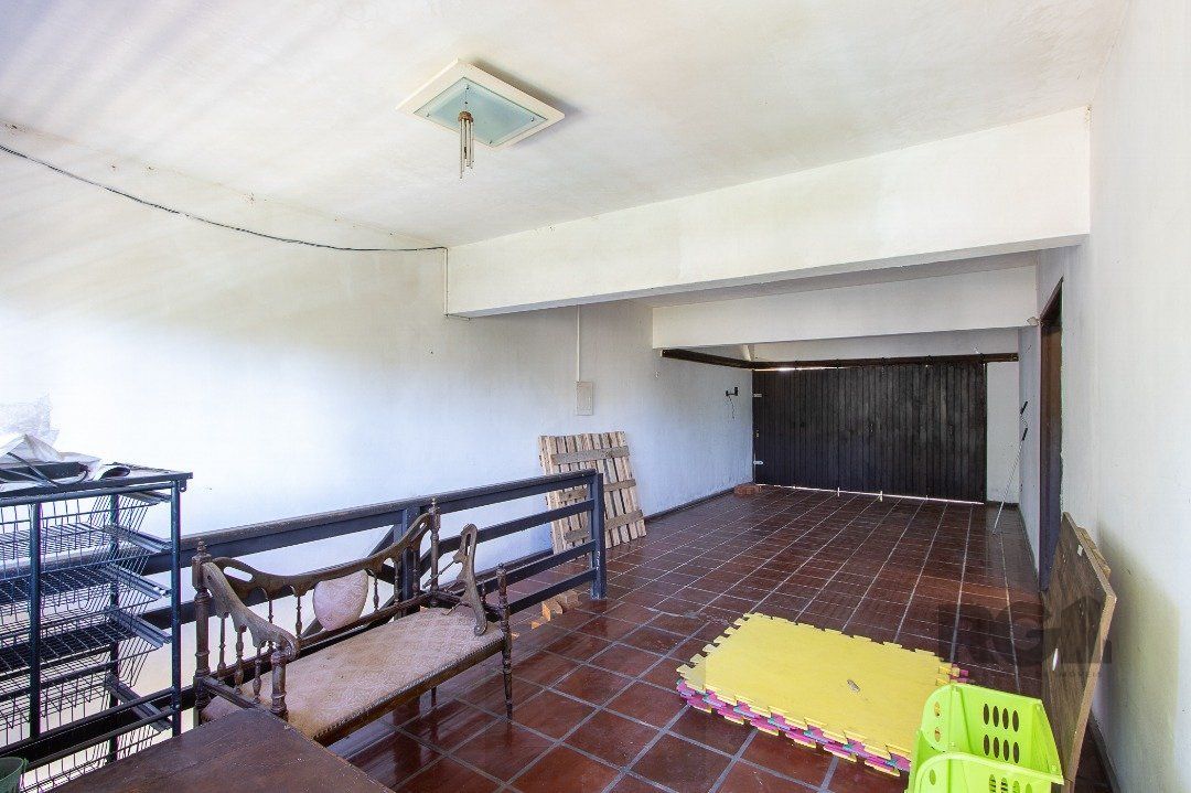 Casa para Venda - 572m², 5 dormitórios, sendo 1 suites, Cavalhada — foto 47