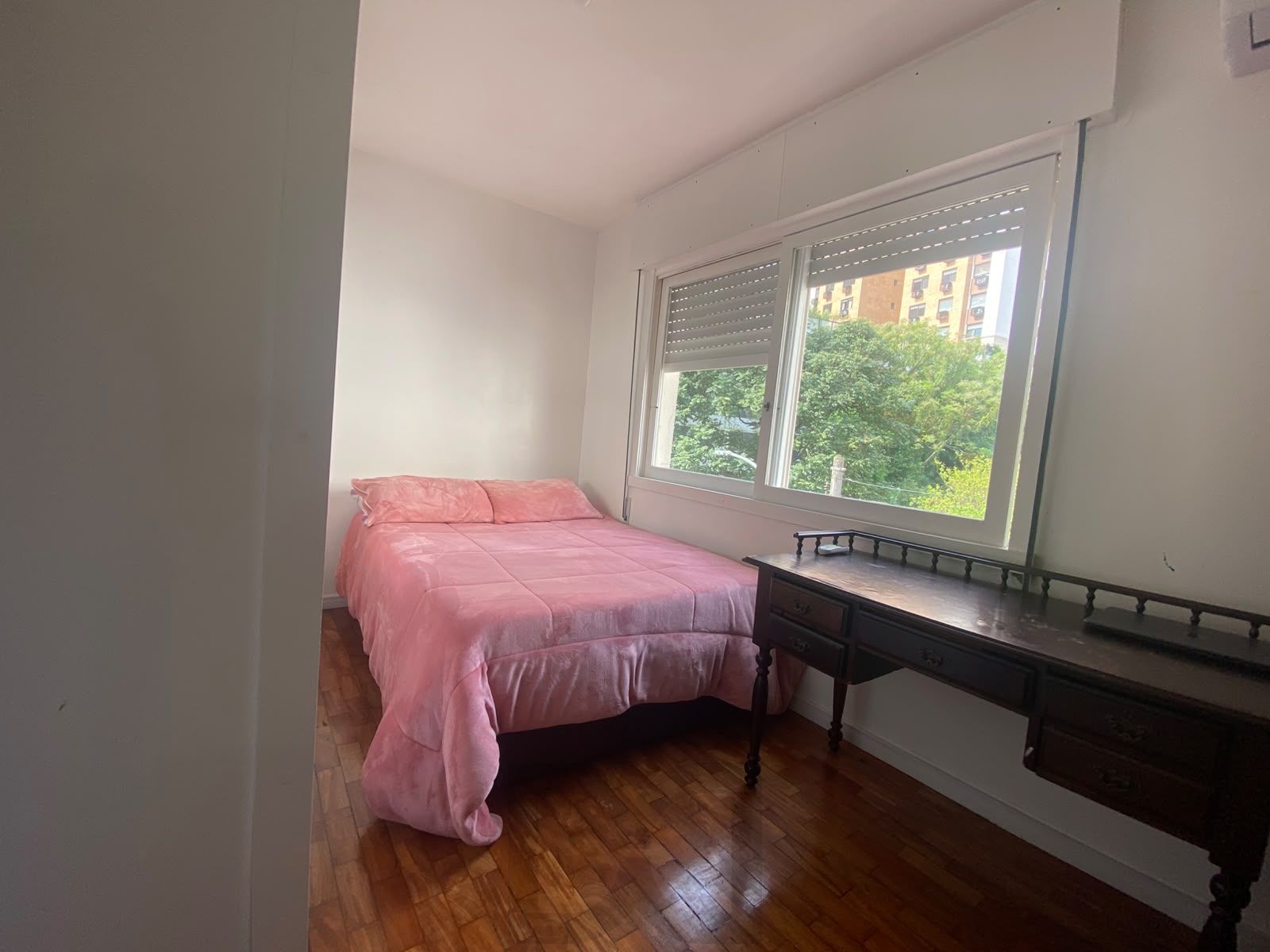 Apartamento de 2 quartos, 2 banheiros e 1 vaga no bairro Rio Branco. — foto 9