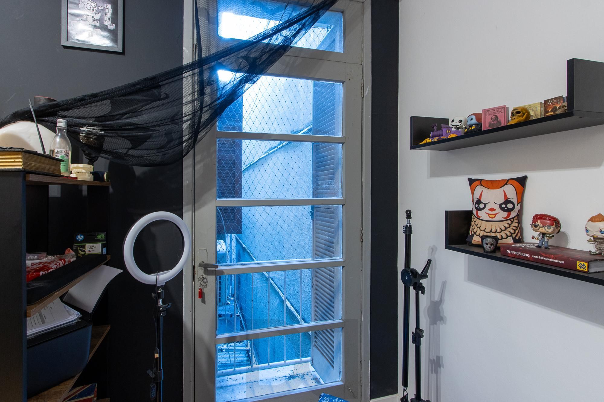 Apartamento Semi-mobiliado de 2 Quartos no Bairro Bom Fim — foto 11