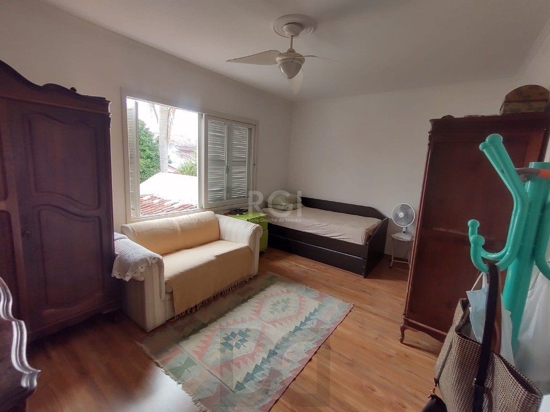 Casa para Venda - 200m², 4 dormitórios, sendo 1 suites, 3 vagas - Ipanema — foto 12