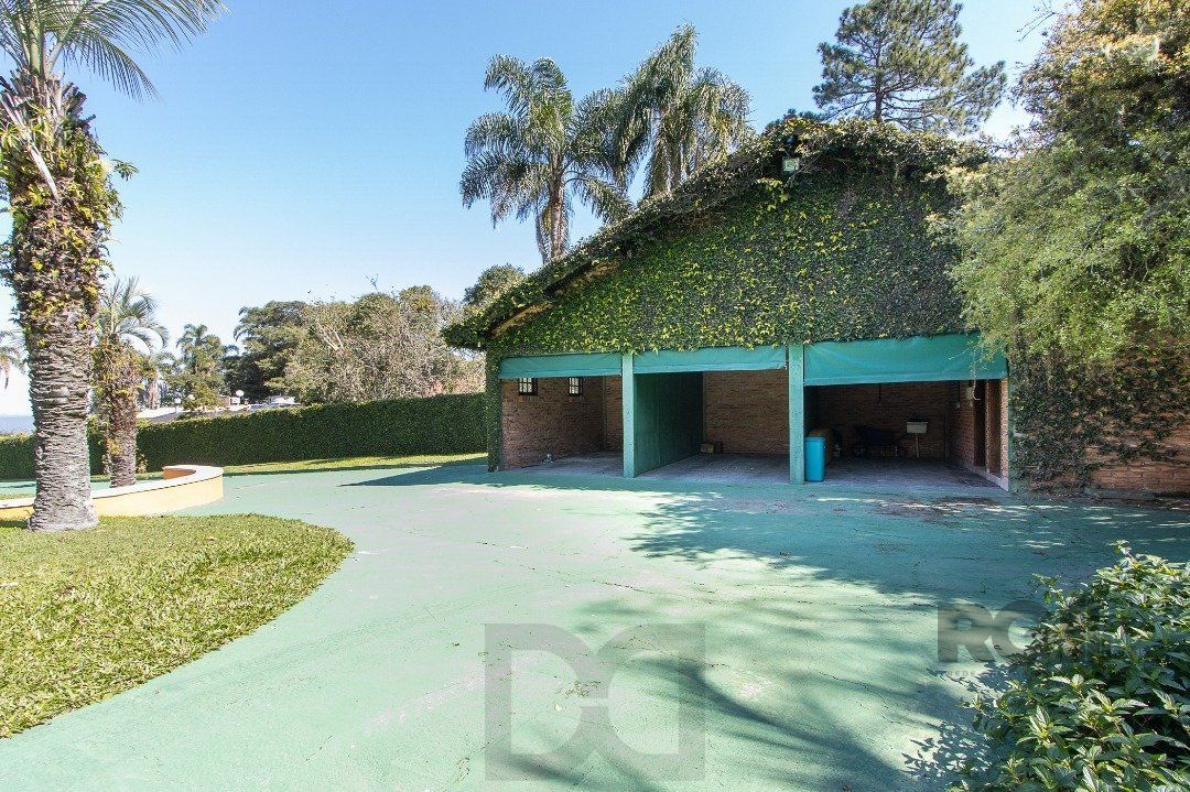 Terreno de 5.200m², rodeado pela natureza, possuindo 482m² de área construída — foto 38