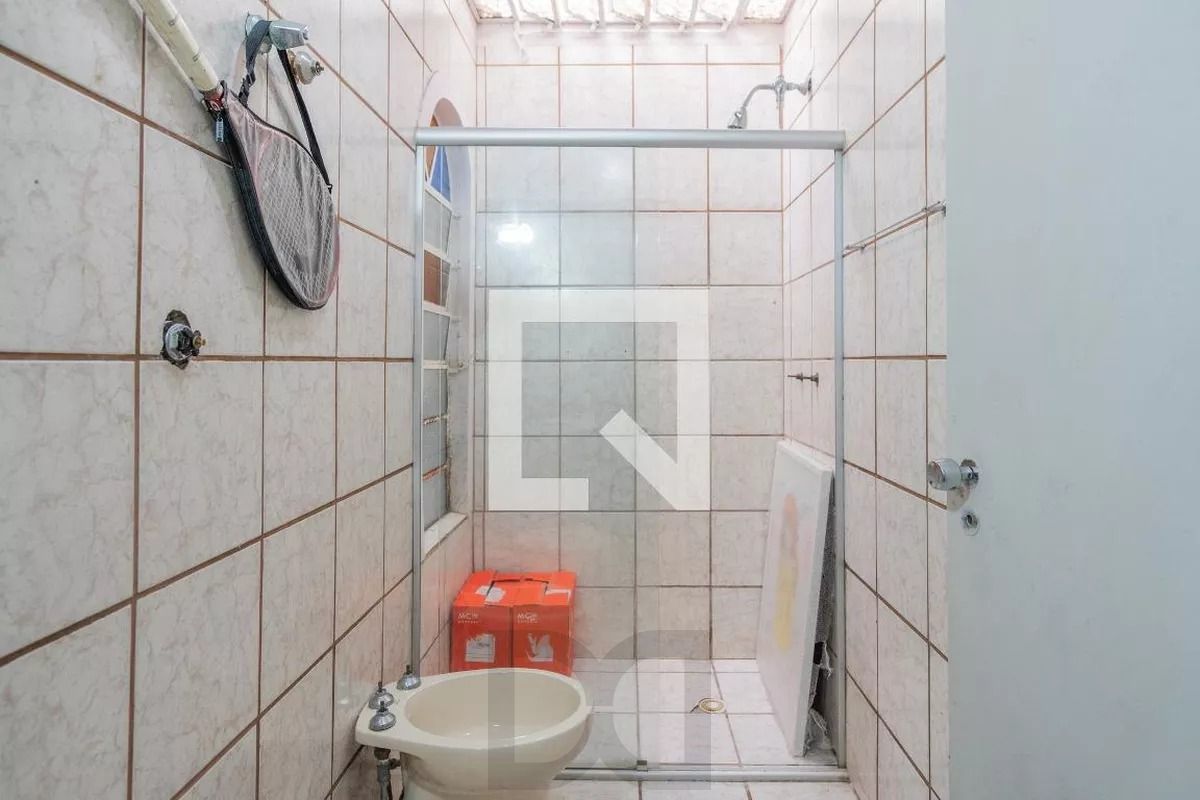 Casa á venda com 3 dormitórios no bairro Ipanema em Porto Alegre — foto 25