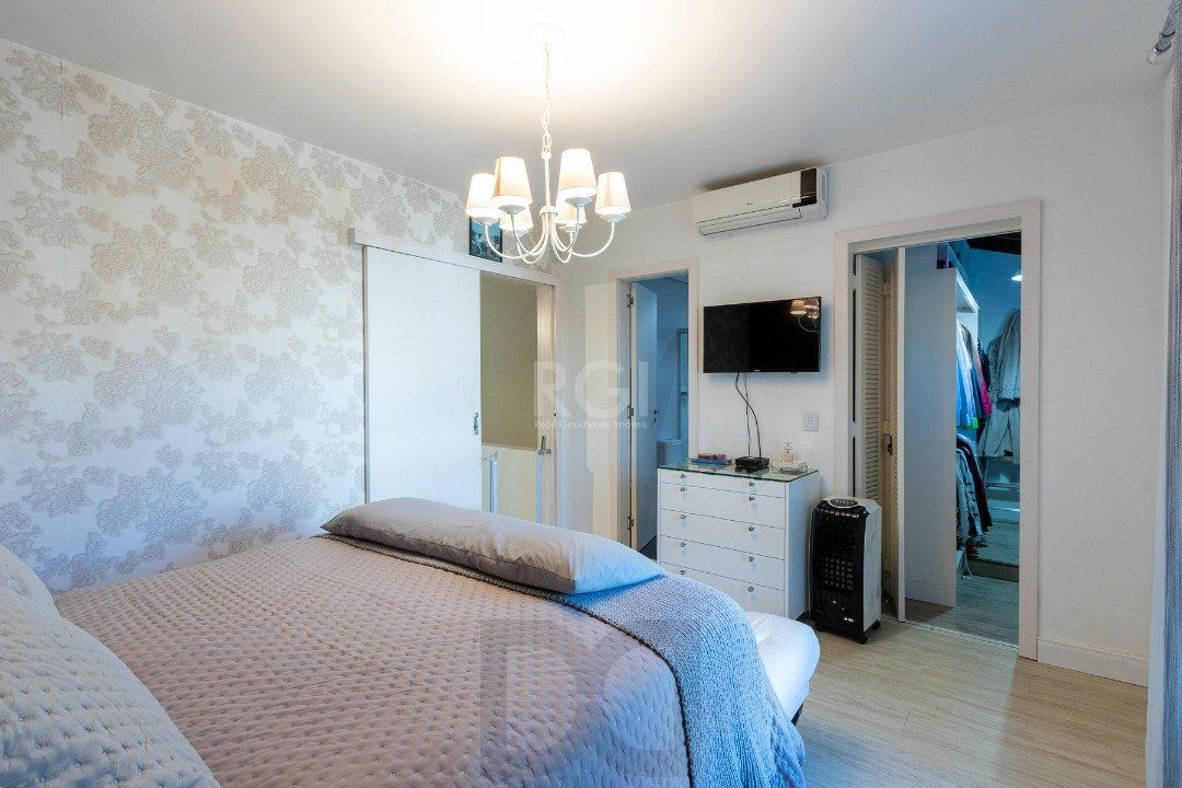 Casa Condominio para Venda - 240m², 4 dormitórios, sendo 1 suites, 2 vagas - Ipanema — foto 22