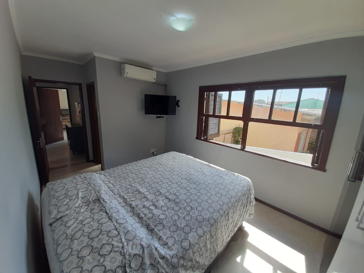 Casa para Venda - 176m², 2 dormitórios, sendo 1 suíte, 3 vagas - Espirito Santo — foto 11
