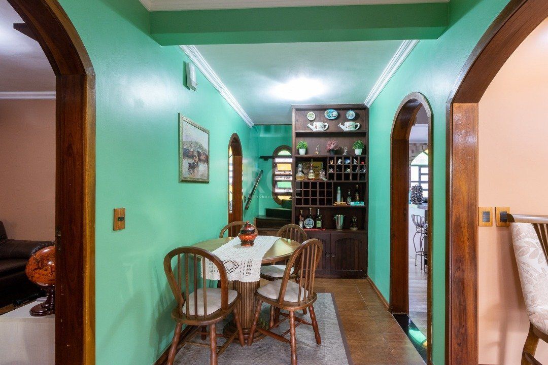 Casa para Venda - 232.5m², 3 dormitórios, sendo 1 suites, 4 vagas - Nonoai — foto 18
