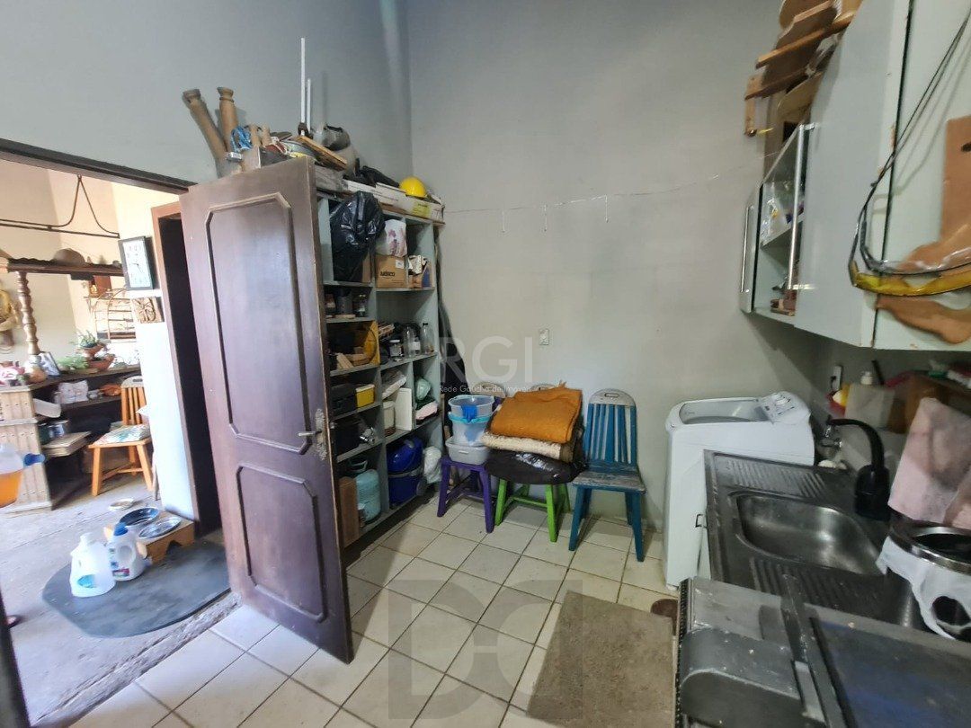 Casa em lindo terreno alto ao nível da rua medindo 10 × 32 onde consta uma residência térrea com 136m2 de área privativa, — foto 34