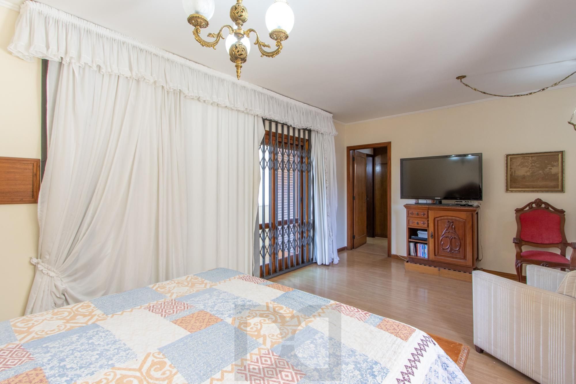 Casa à venda com 5 dormitórios, 392m² e 4 vagas no bairro Vila Assunção, Zona Sul de Porto Alegre — foto 57