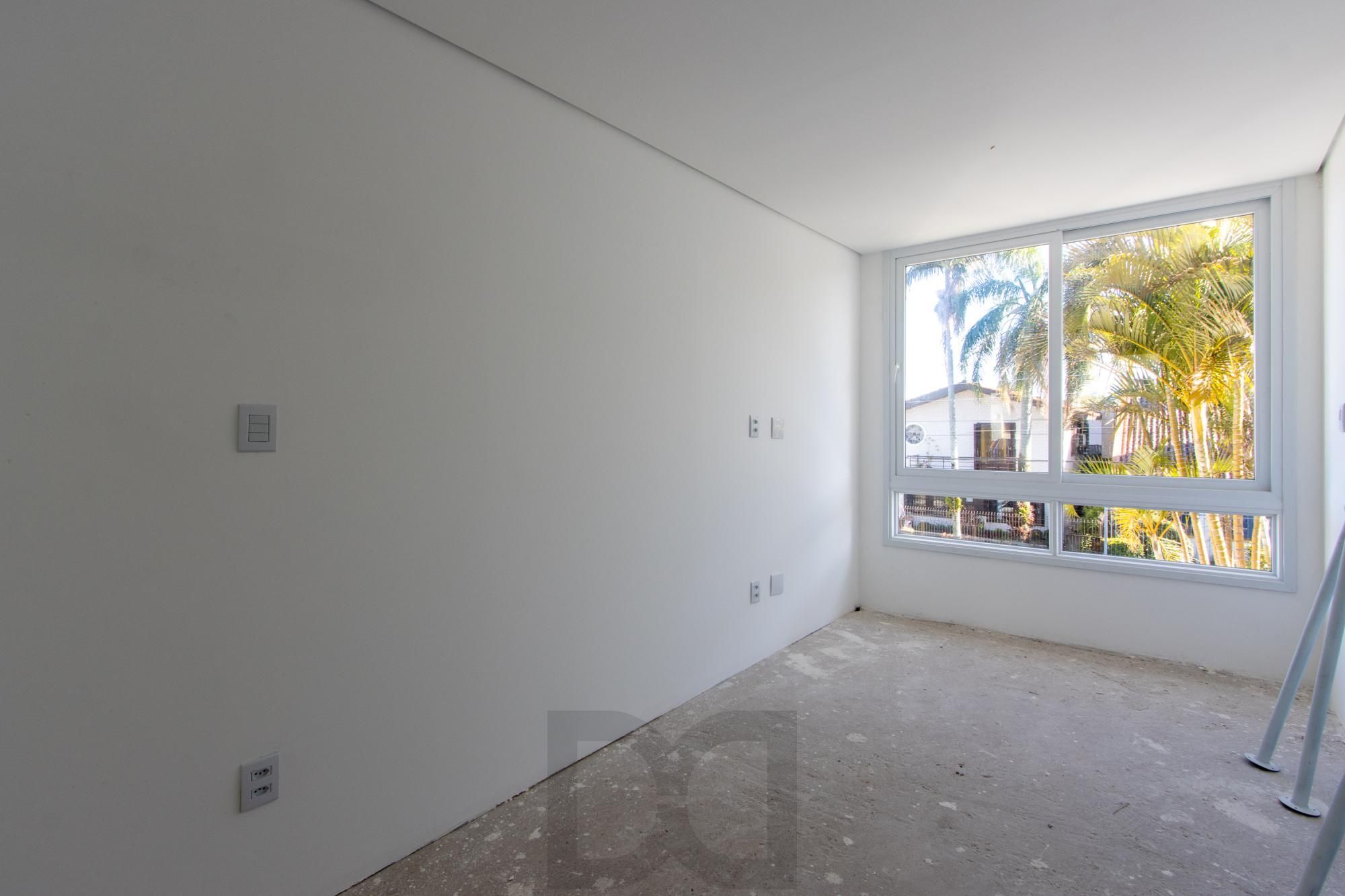 Casa com 3 dormitórios e 3 banheiros à Venda, 174 m². — foto 32