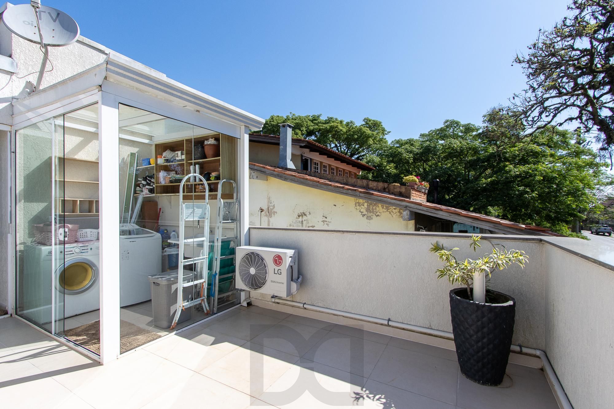 Ótima casa com 3dormitórios 1 suite no bairro Tristeza — foto 44