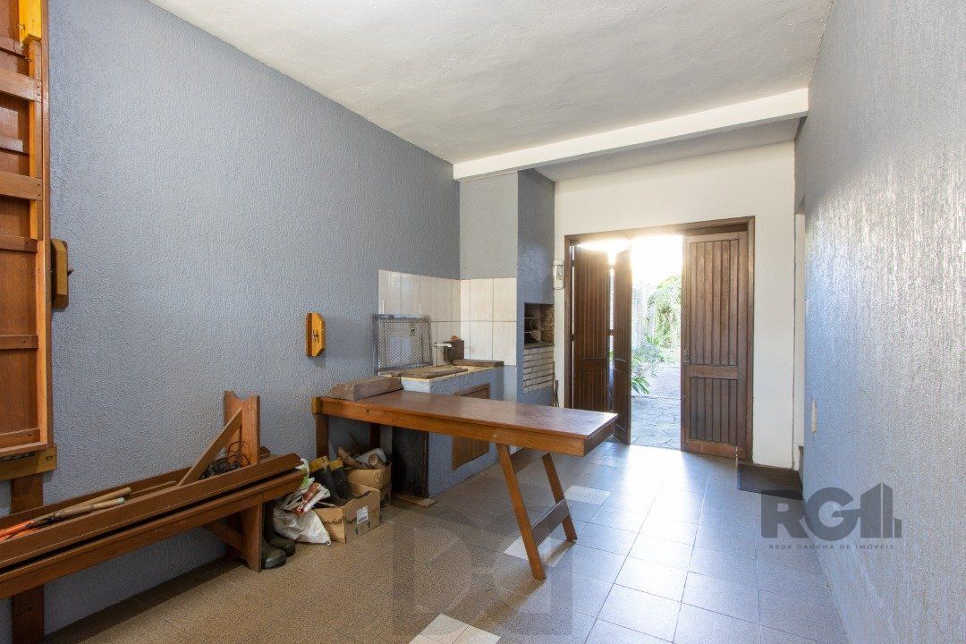 Casa para Venda - 300m², 3 dormitórios, sendo 1 suites, 4 vagas - Tristeza — foto 25
