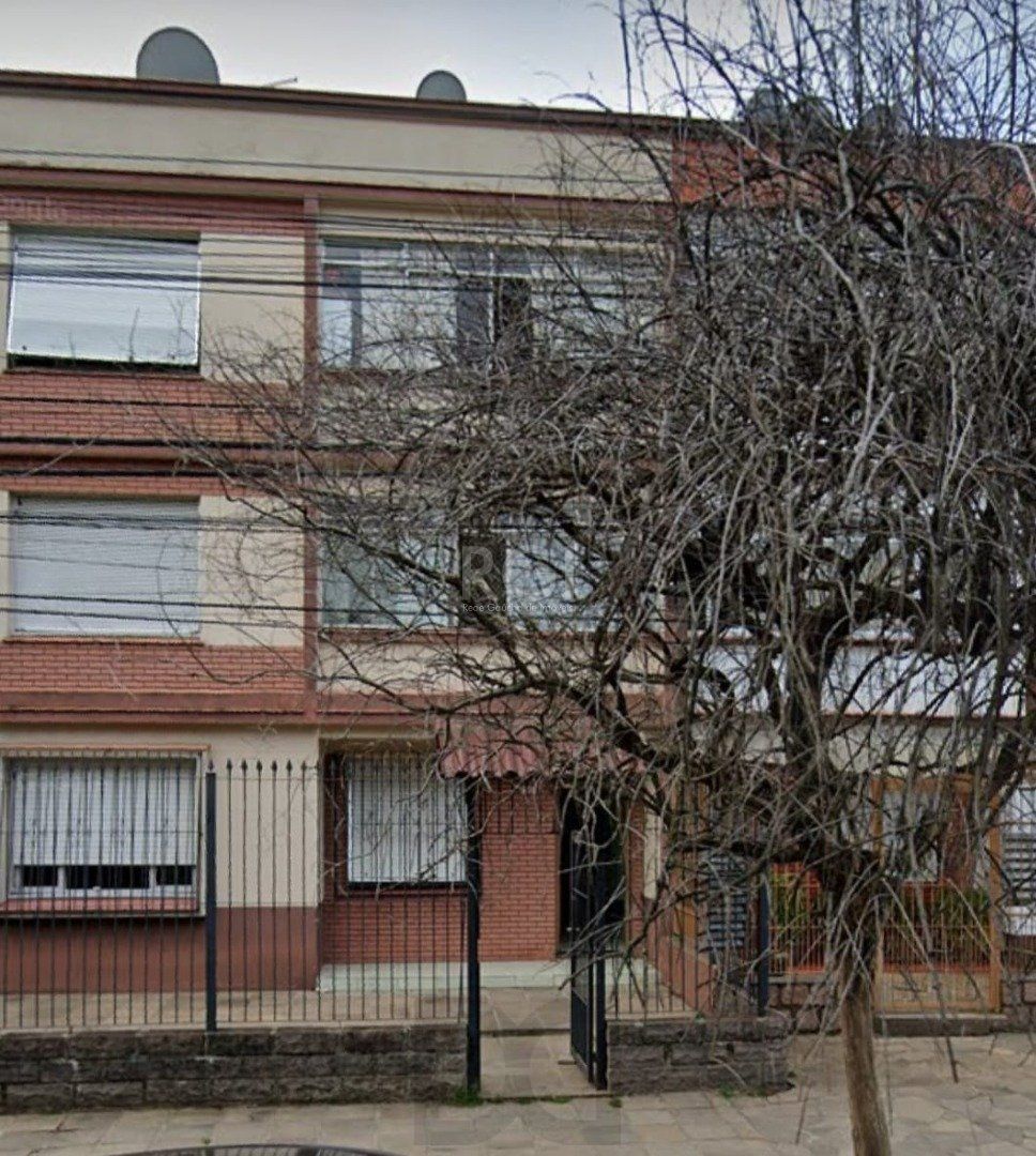 Apartamento térreo, 2 dormitórios no Menino Deus — foto 1